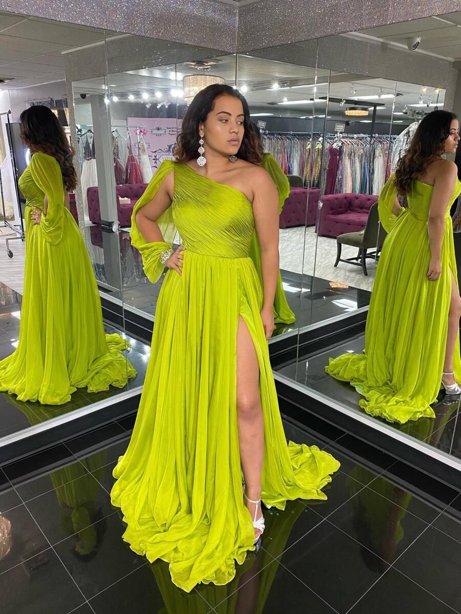 Style S03794 Jovani Size 6 Pageant Long Sleeve Satin Green Side Slit Dress on Queenly