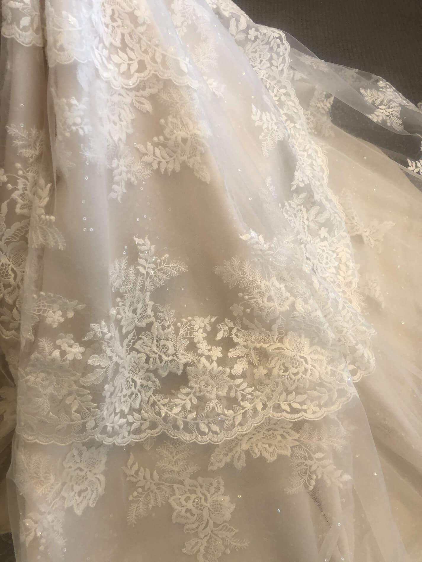 Size 8 Wedding Strapless White Mermaid Dress on Queenly