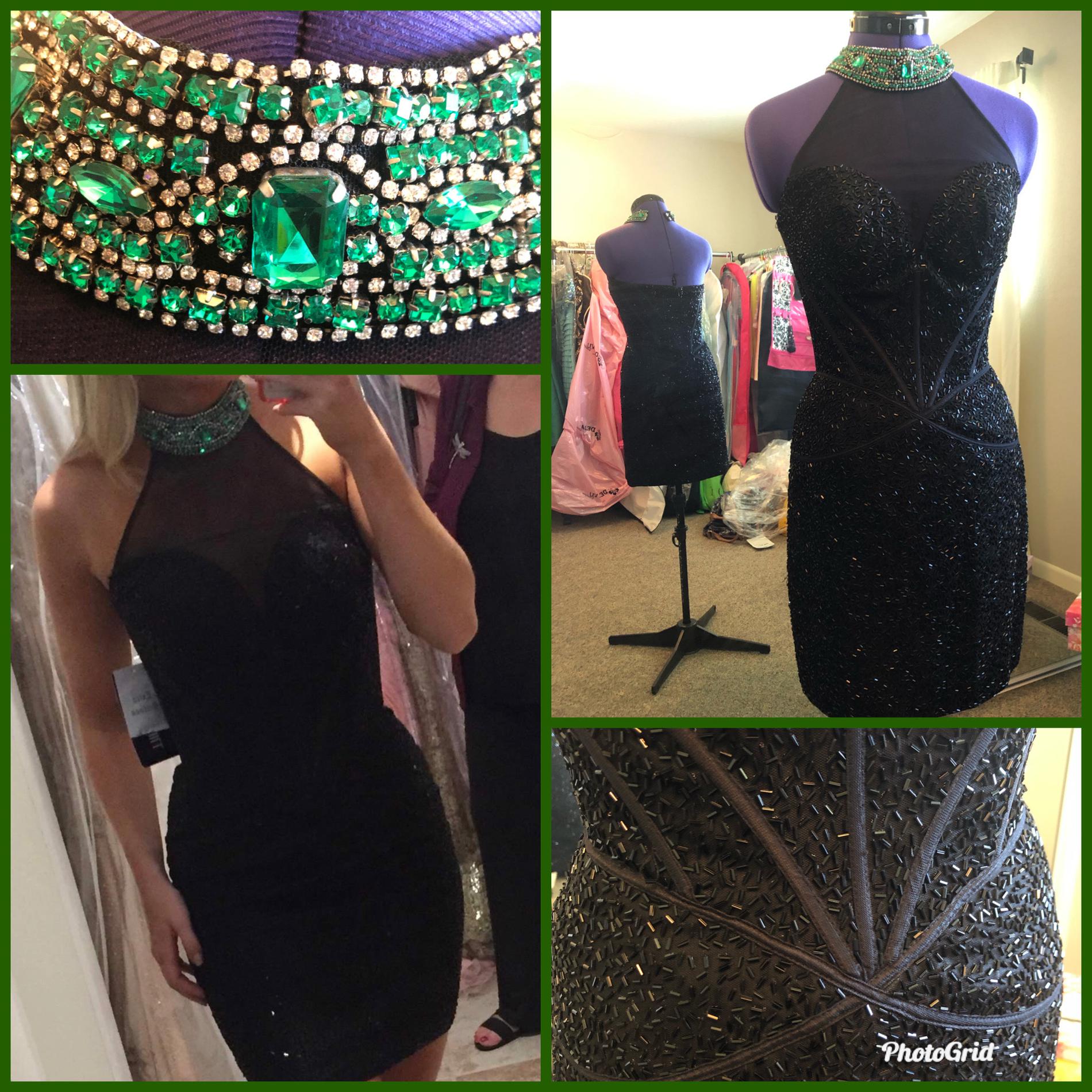 Size 6 Halter Emerald Black Cocktail Dress on Queenly