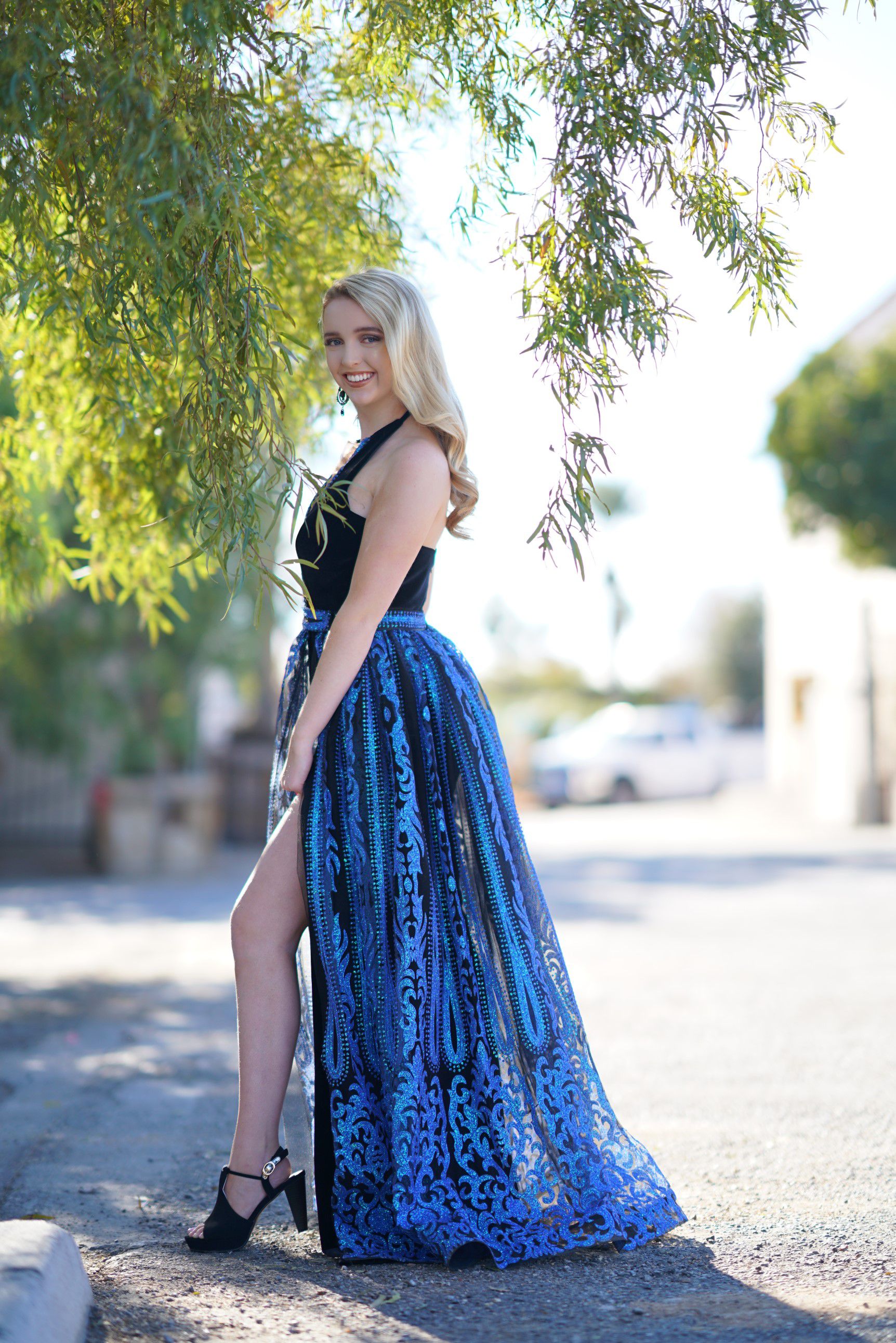 Larissa Couture LV Size 4 Velvet Royal Blue Side Slit Dress on Queenly