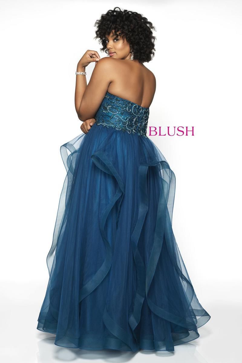 Style 5724W Blush Prom Blue Size 22 Quinceanera Plus Size Tulle Ball gown on Queenly