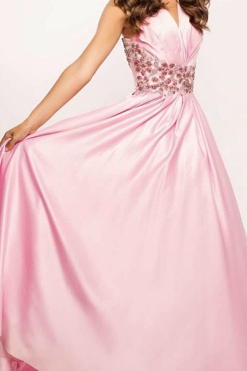 Vienna Size 0 Pink Ball Gown on Queenly