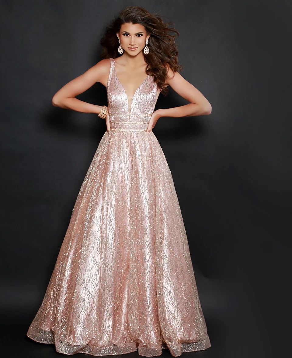 Style 91605 2Cute Prom Size 6 Prom Gold A-line Dress on Queenly