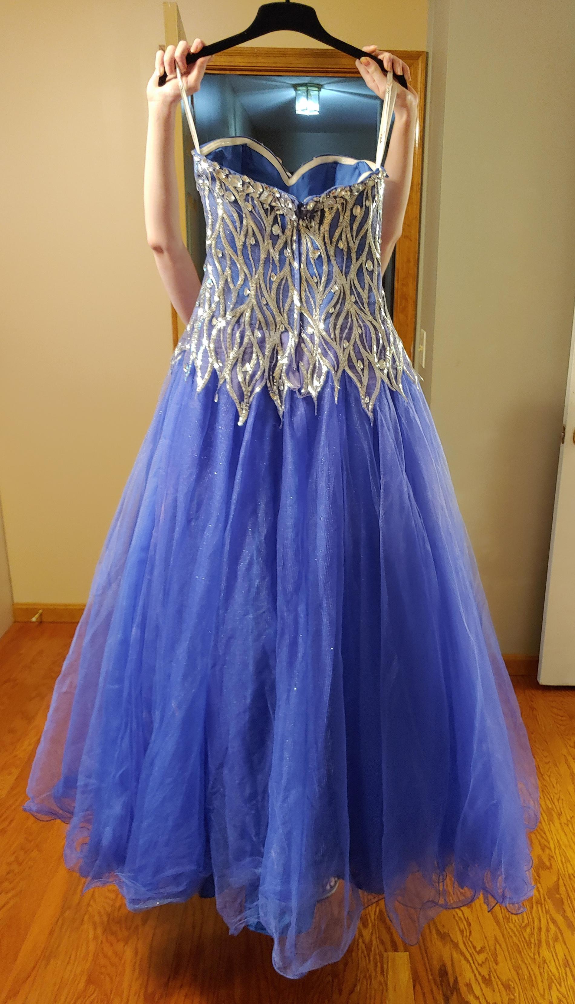 Xcite Size 4 Blue Ball Gown on Queenly