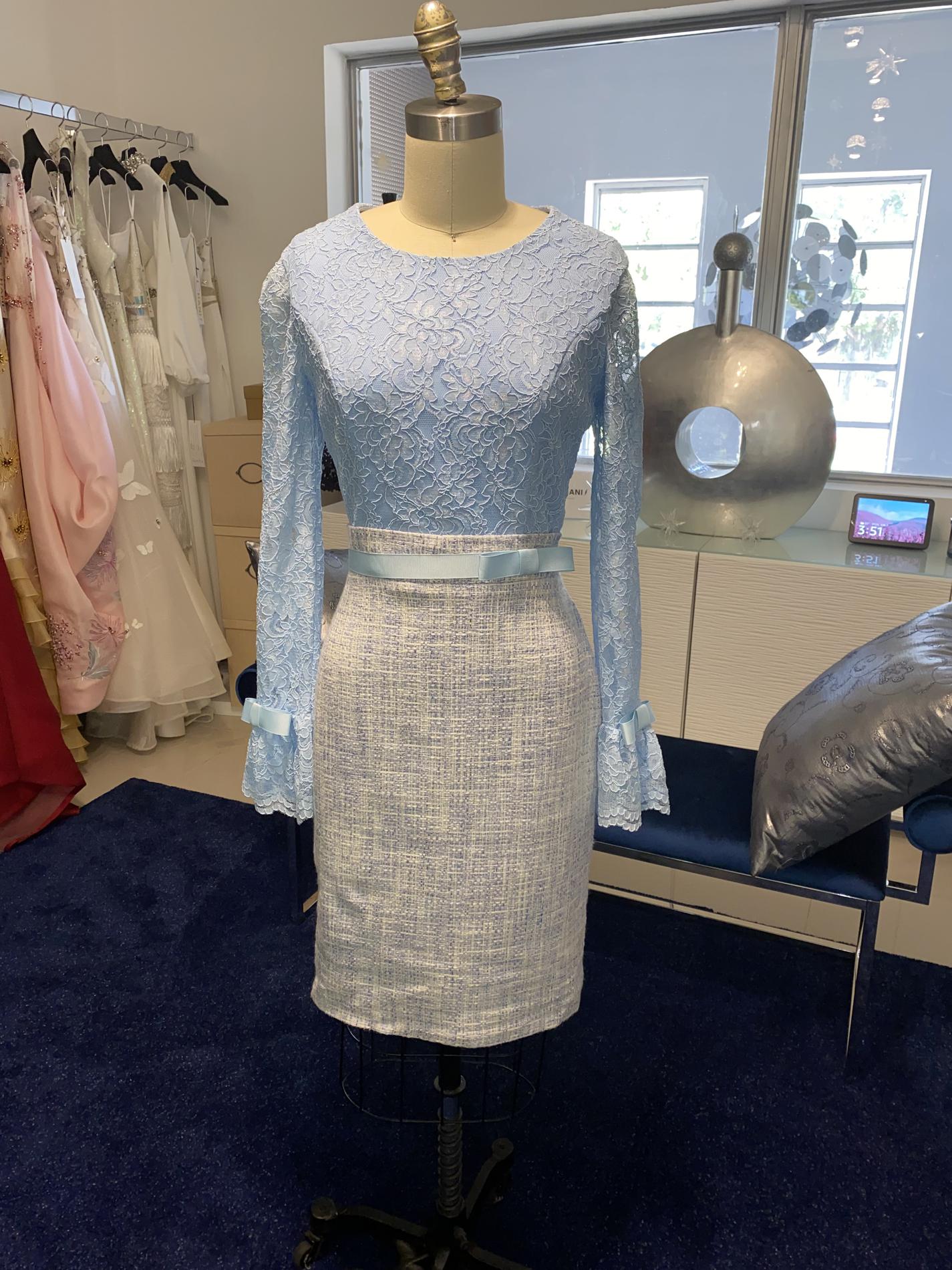 Fernando Wong Size 4 Homecoming Long Sleeve Light Blue Cocktail Dress on Queenly