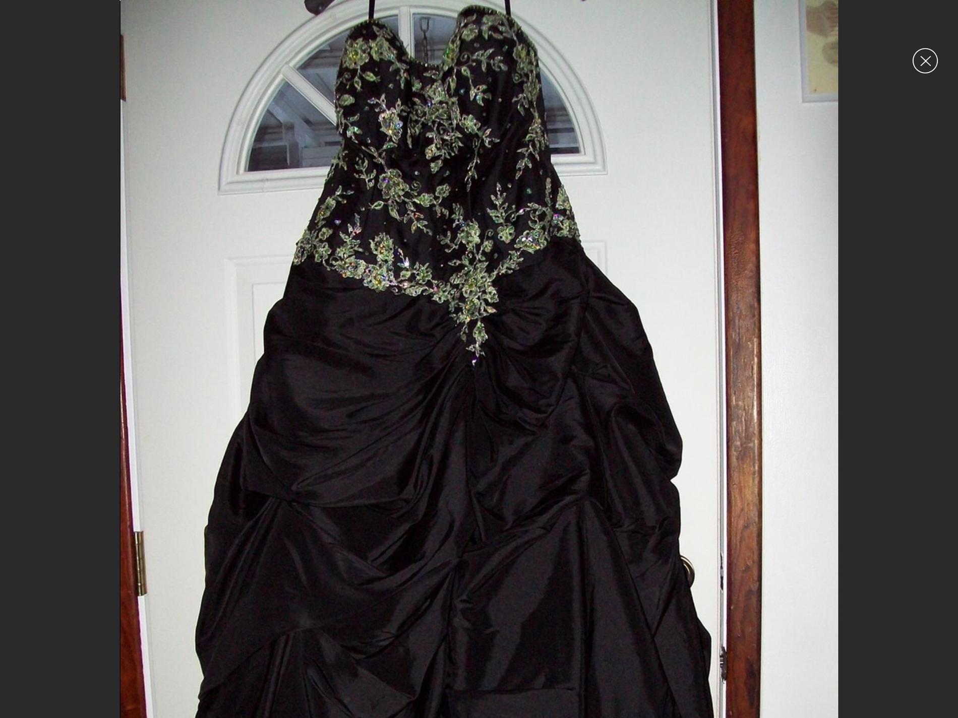 Alyce Size 12 Prom Black Ball Gown on Queenly