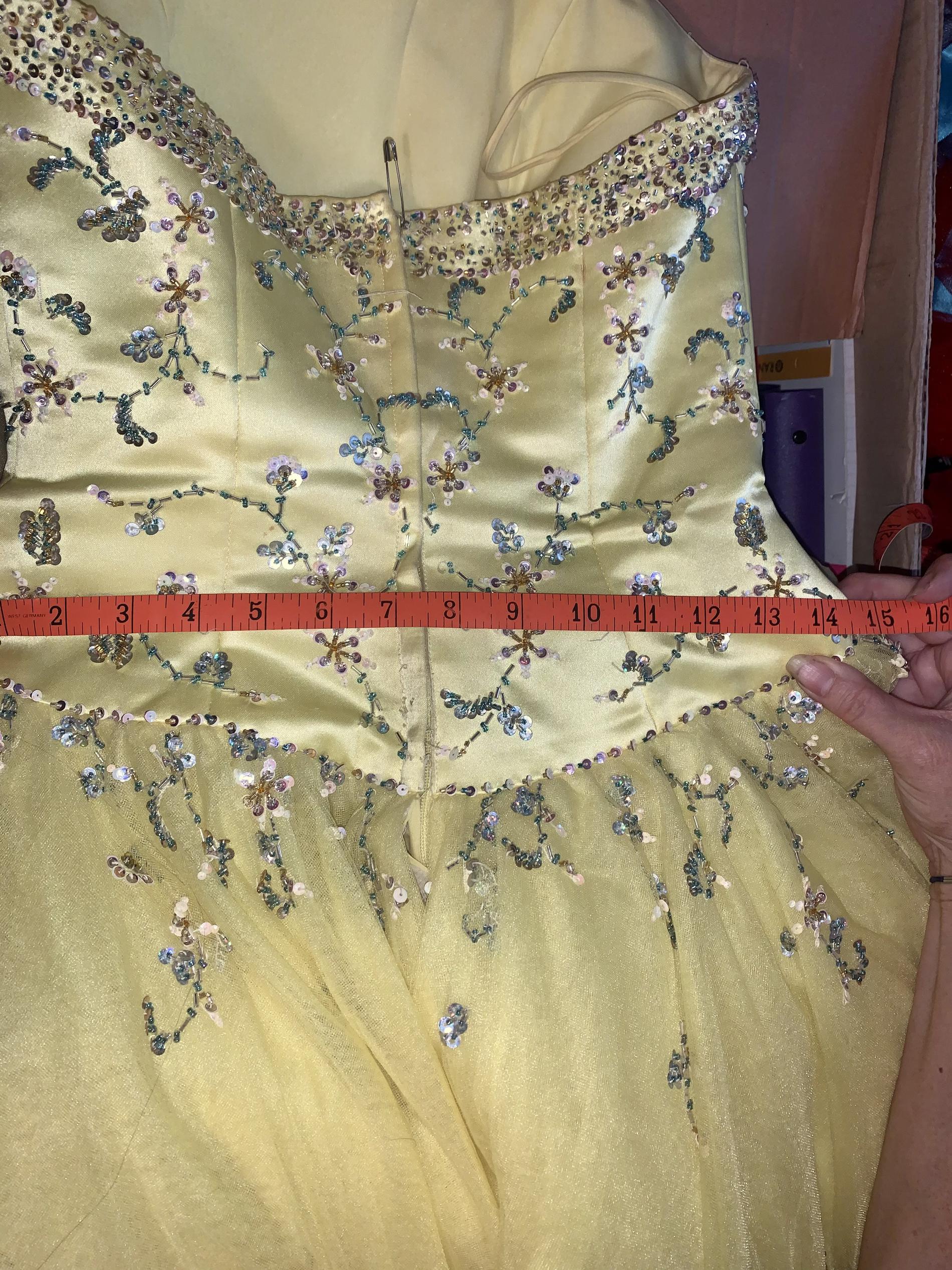 MoriLee Size 2 Yellow Ball Gown on Queenly