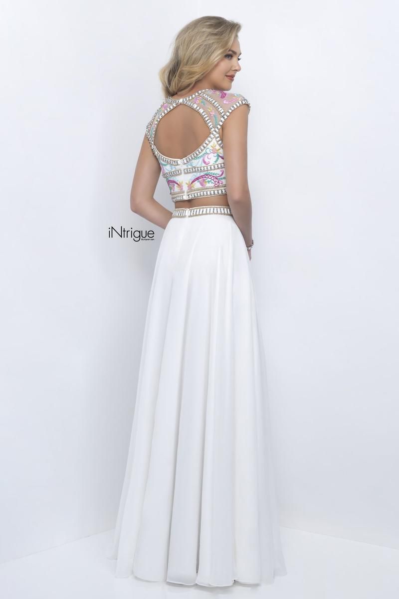 Style 287_Intrigue Blush Prom Size 4 Prom Cap Sleeve White Side Slit Dress on Queenly