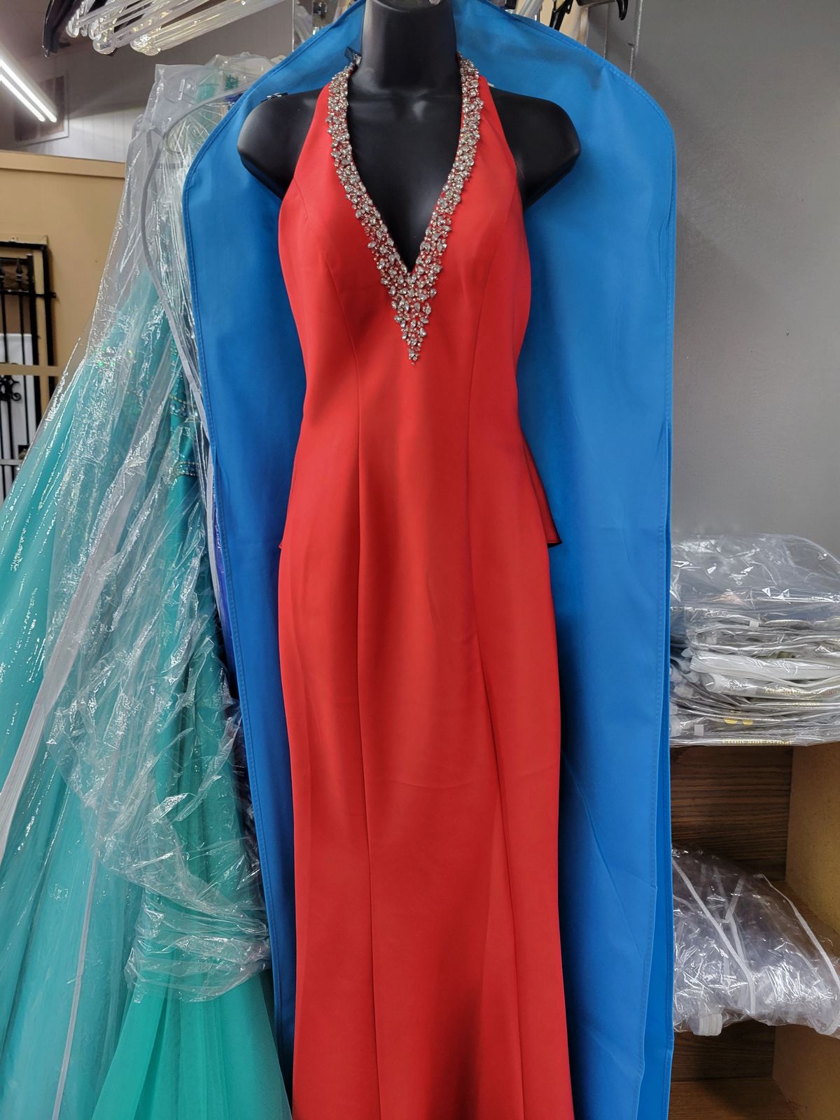 Style 3422 Dave and Johnny Red Size 4 Tall Height Dave & Johnny Silk Mermaid Dress on Queenly