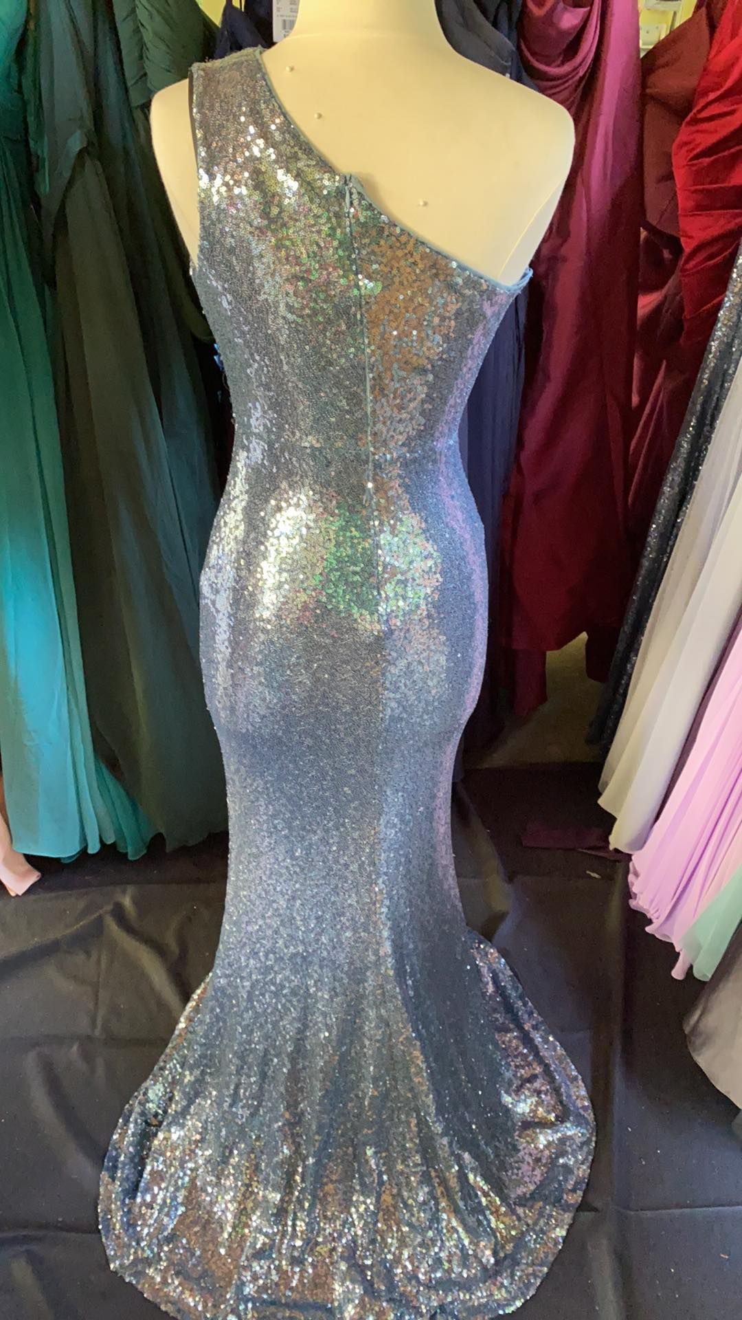 WOW COUTURE Size 6 Prom One Shoulder Light Blue Mermaid Dress on Queenly