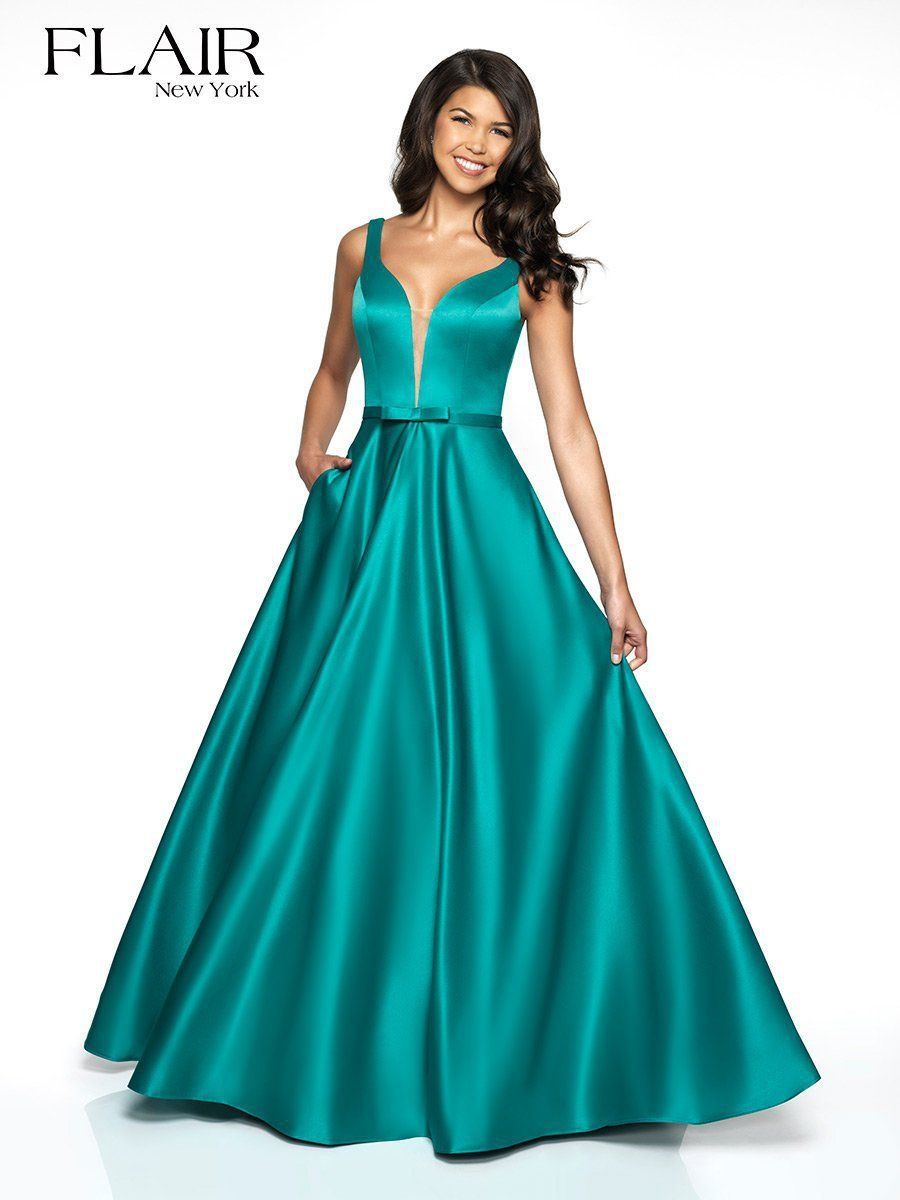 Style 19017 Flair Prom Size 12 Prom Satin Emerald Green A-line Dress on Queenly