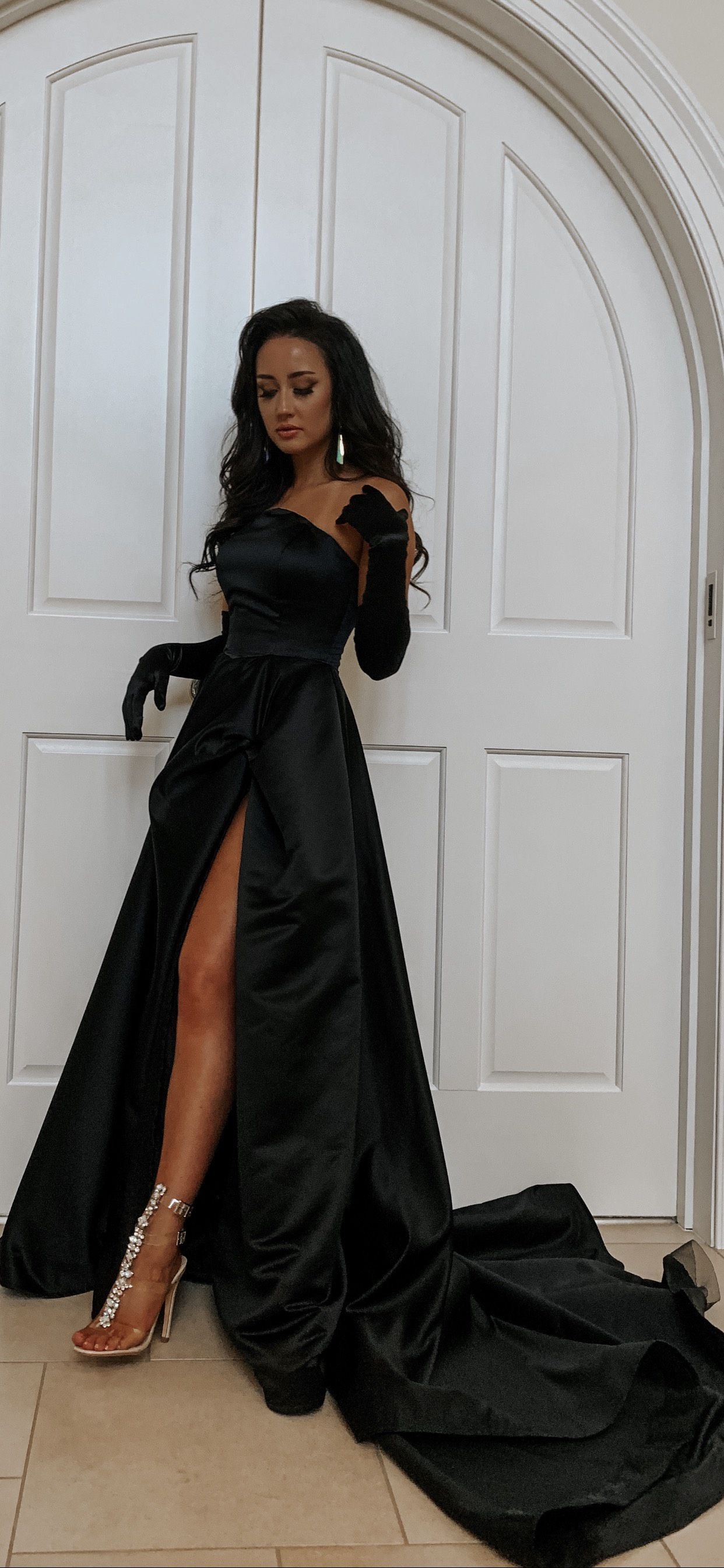 Size 2 Pageant Black Ball Gown on Queenly