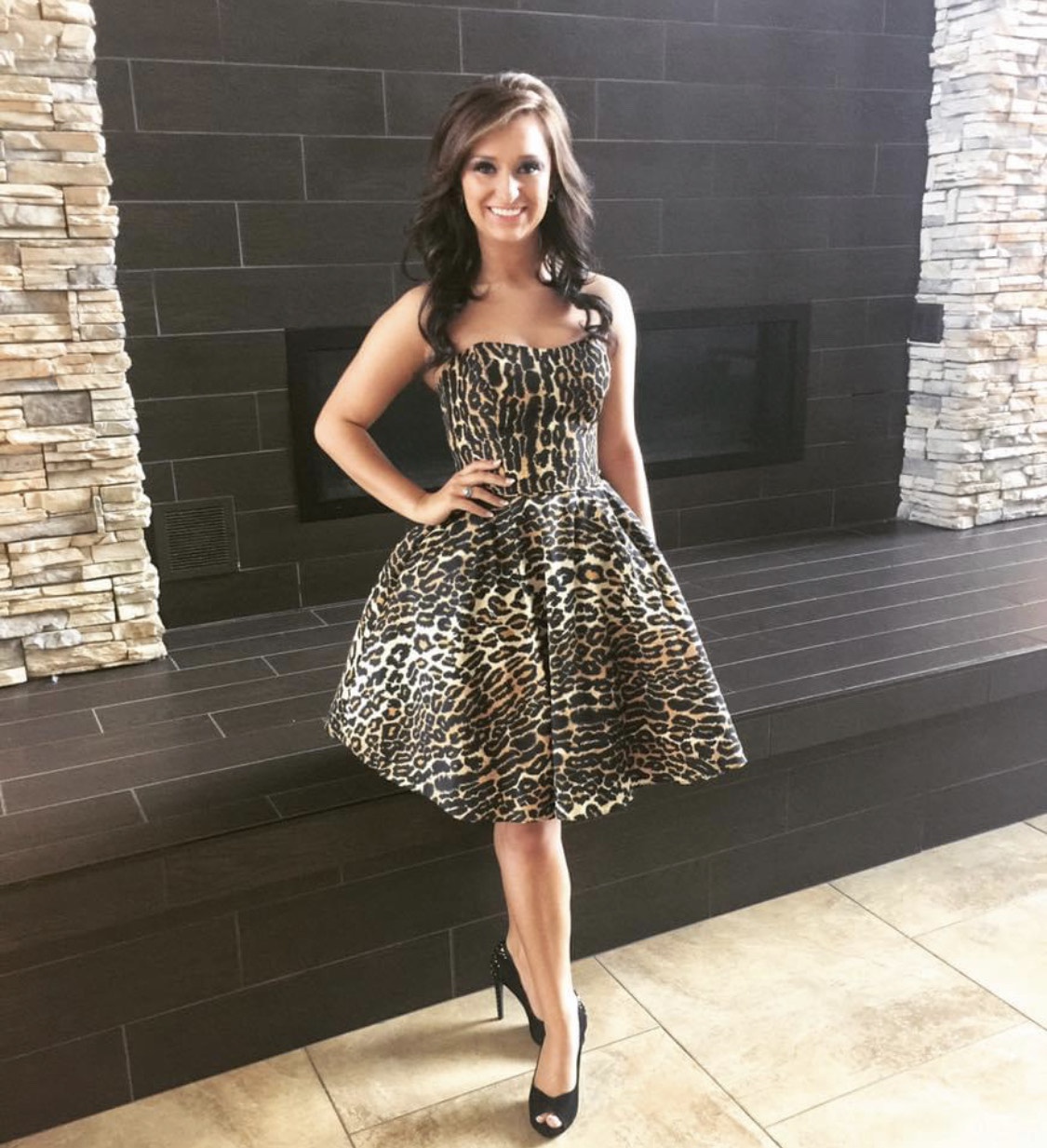 Sherri Hill Size 4 Black Cocktail Dress on Queenly