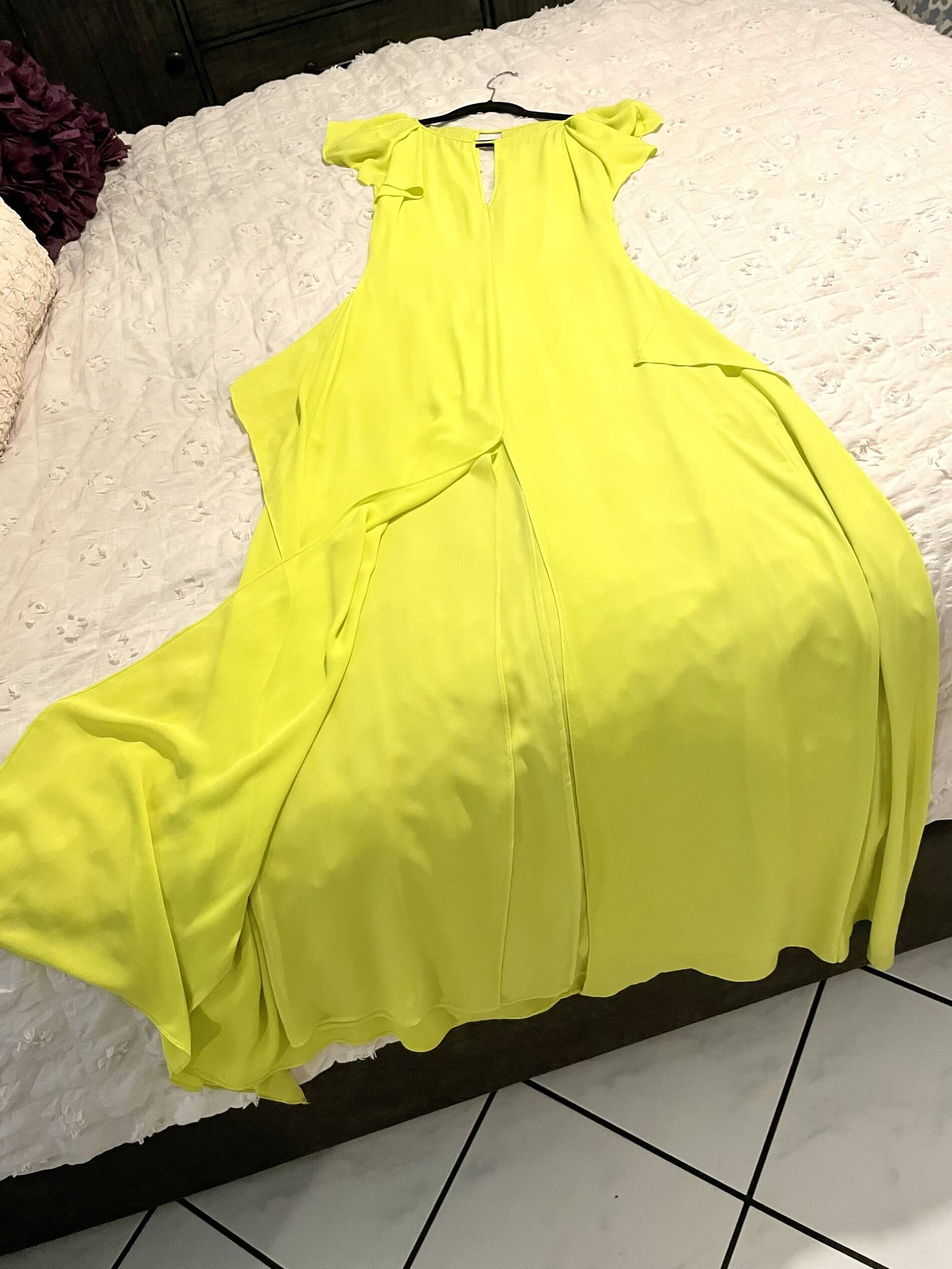 BCBG Size 2 Yellow A-line Dress on Queenly