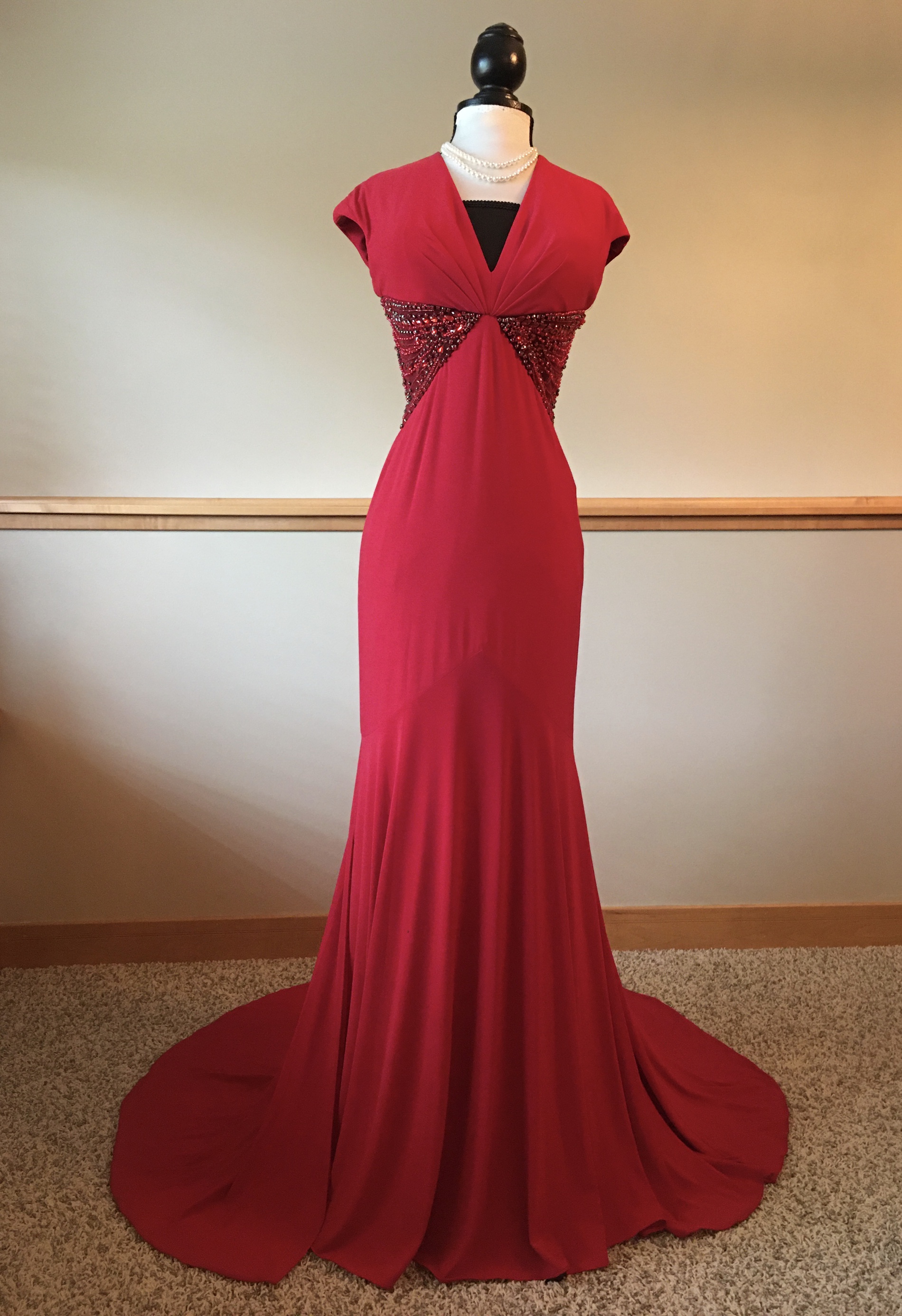 Sherri Hill Size 6 Sheer Red Dress With Train on Queenly