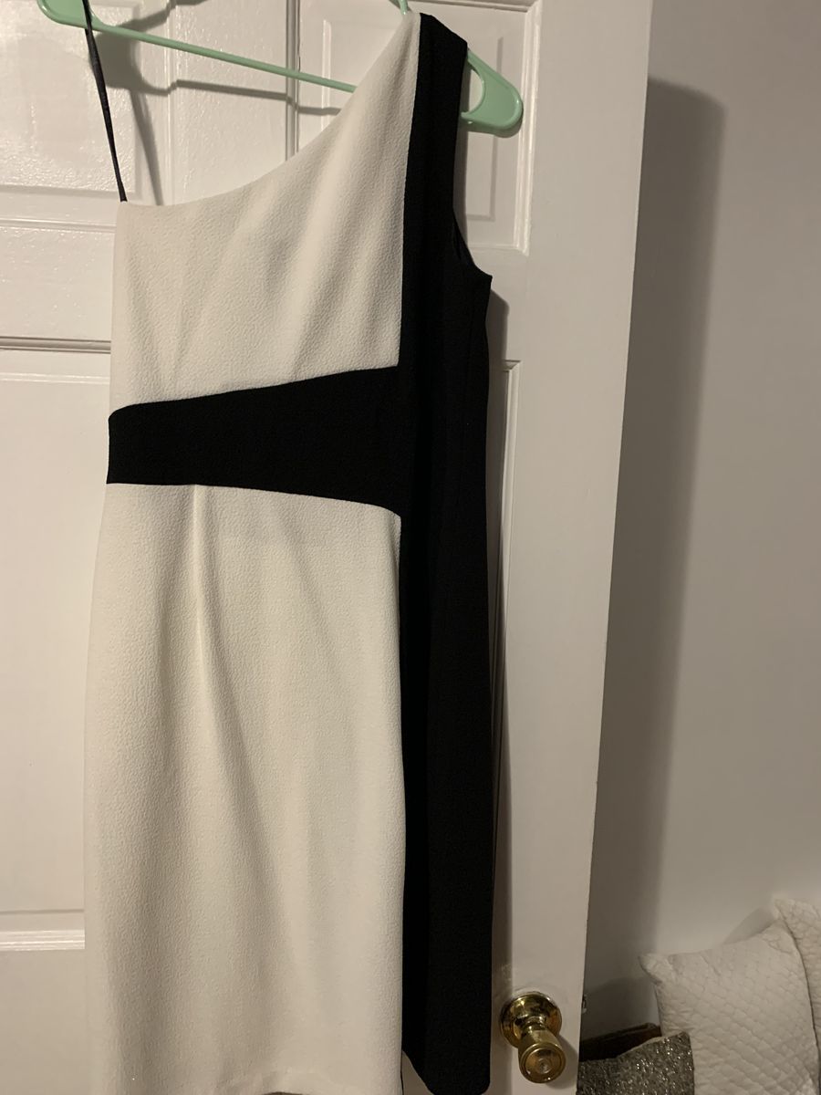 David Masters Size 12 White Cocktail Dress on Queenly