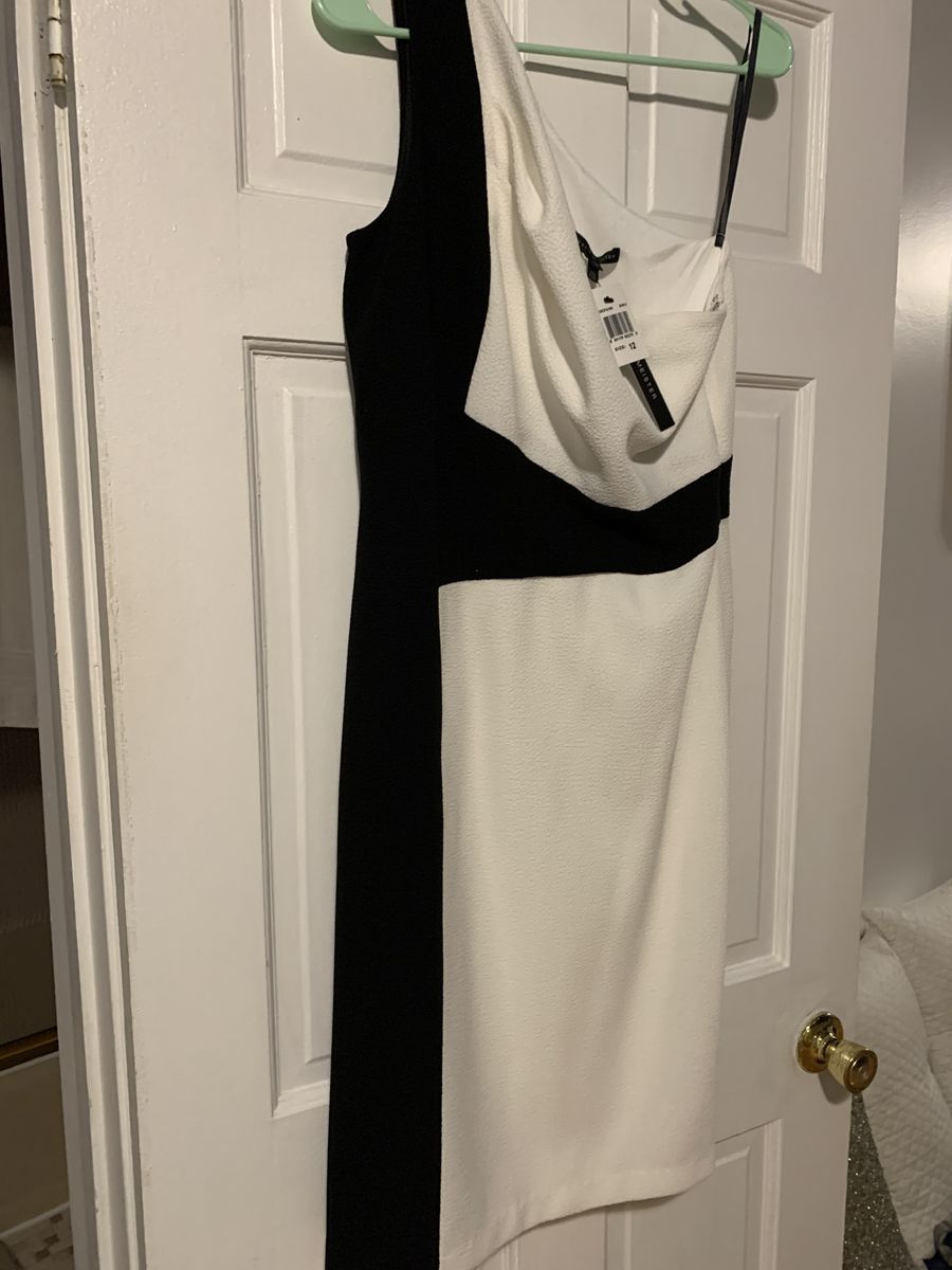 David Masters Size 12 White Cocktail Dress on Queenly