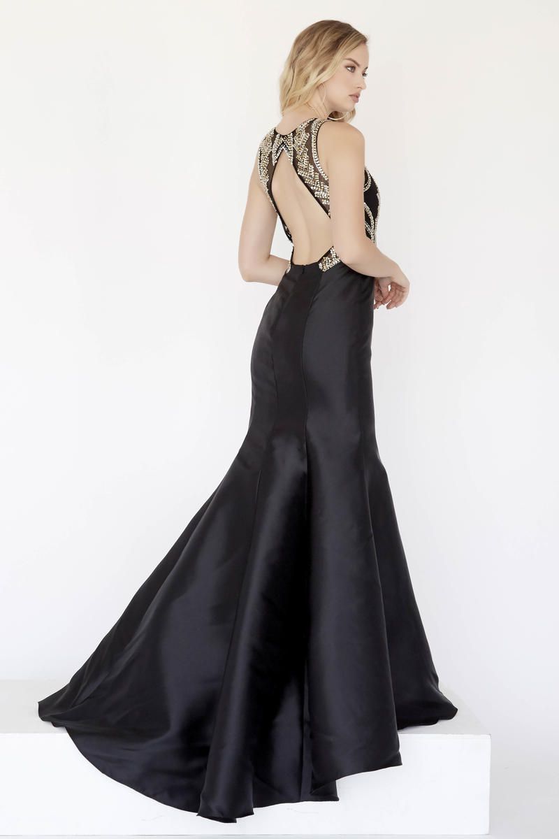 Style 18032 Jolene Size 8 Prom Off The Shoulder Satin Black Mermaid Dress on Queenly