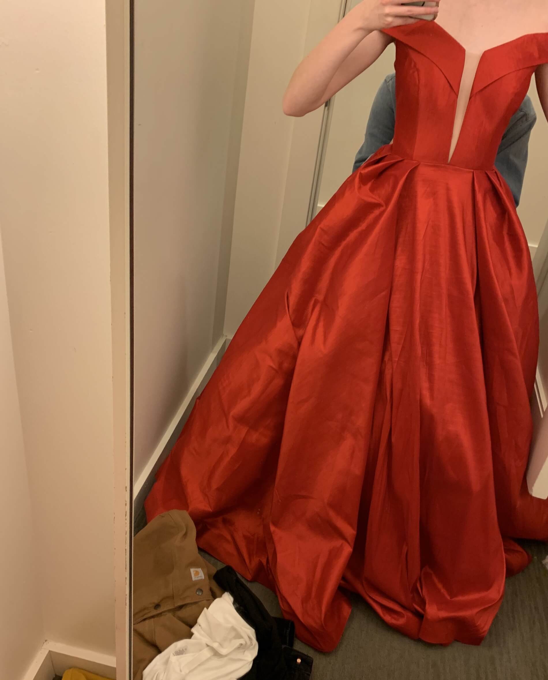 Ava Presley Size 4 Prom Off The Shoulder Satin Red Ball Gown on Queenly