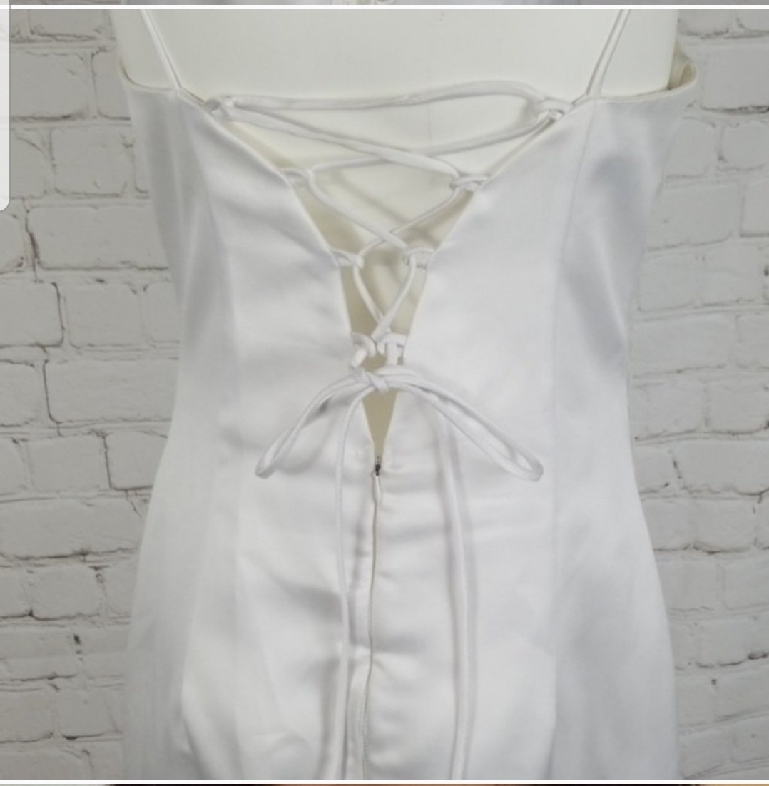  "Zum Zum" by Niki Livas Size 10 Wedding Strapless Sequined White A-line Dress on Queenly