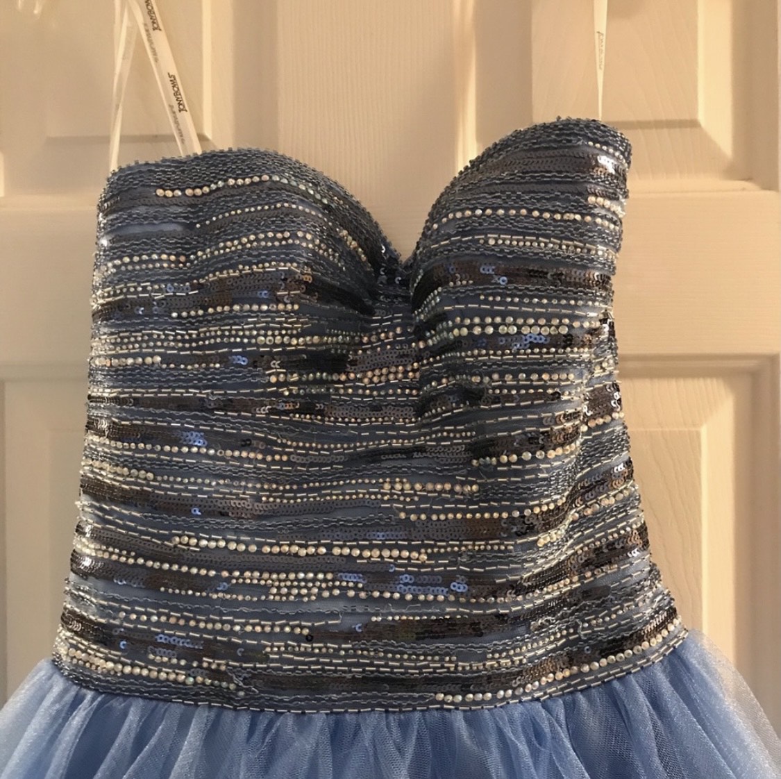 Tony Bowls Blue Size 4 Flare Homecoming Cocktail Dress on Queenly
