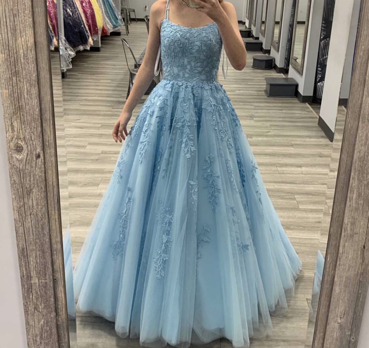 Size 00 Blue Ball Gown on Queenly