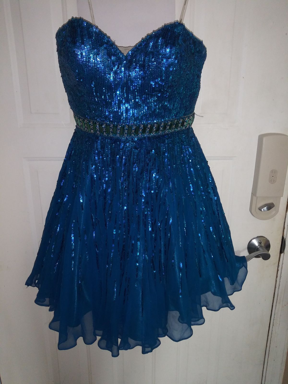 Sherri Hill Size 0 Homecoming Strapless Royal Blue Cocktail Dress on Queenly