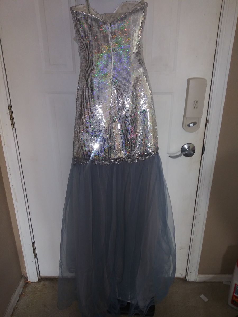 Precious Formals Size 00 Silver Mermaid Dress on Queenly