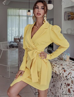 Yellow Size 6 Side slit Dress on Queenly
