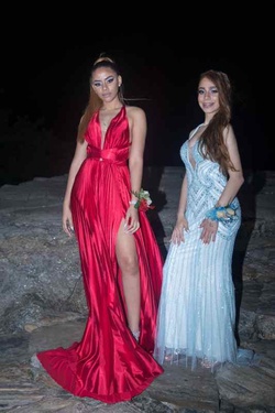 Tarik Ediz Size 6 Prom Plunge Red Side Slit Dress on Queenly