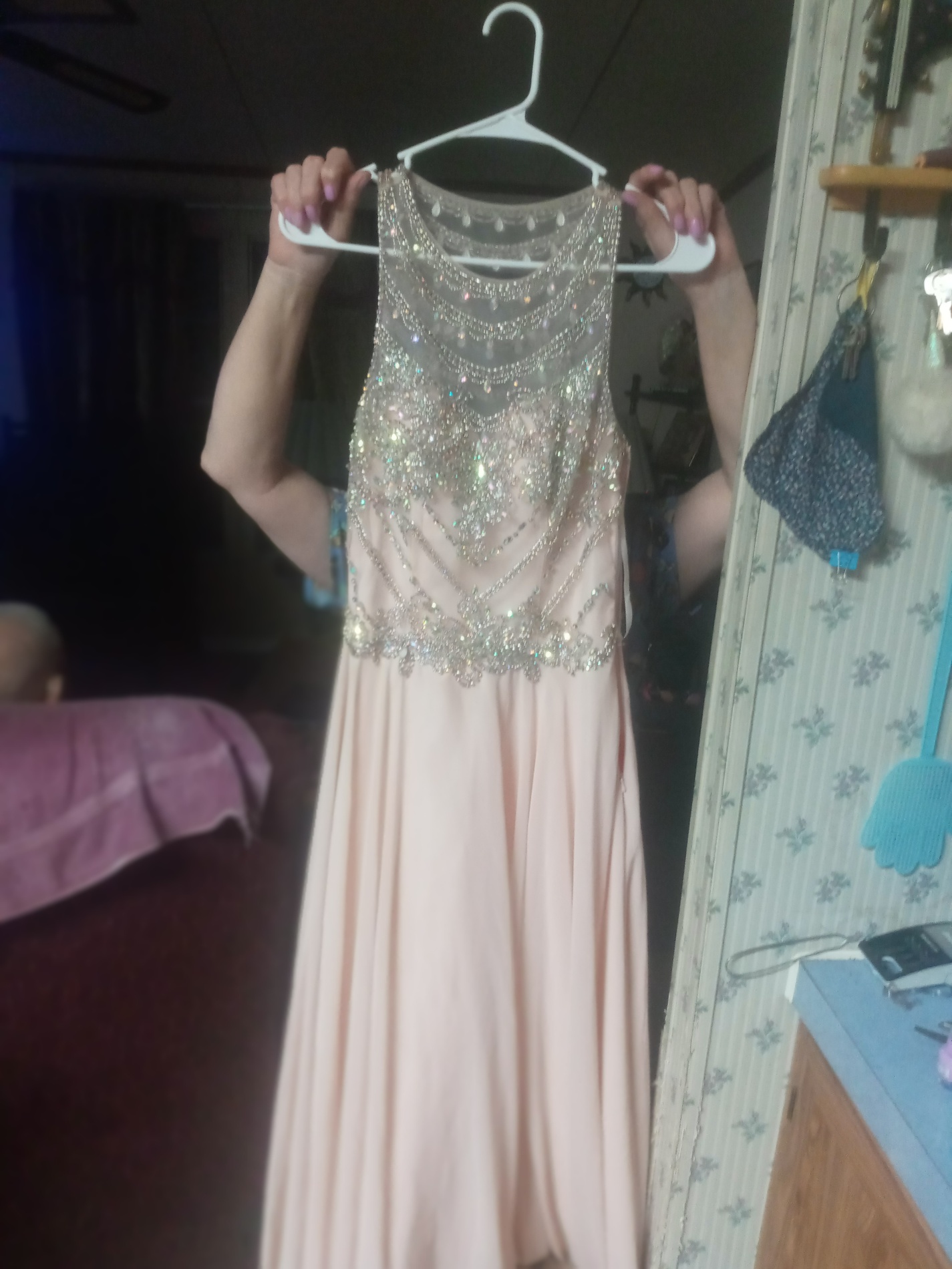 Size 4 Prom Pink A-line Dress on Queenly