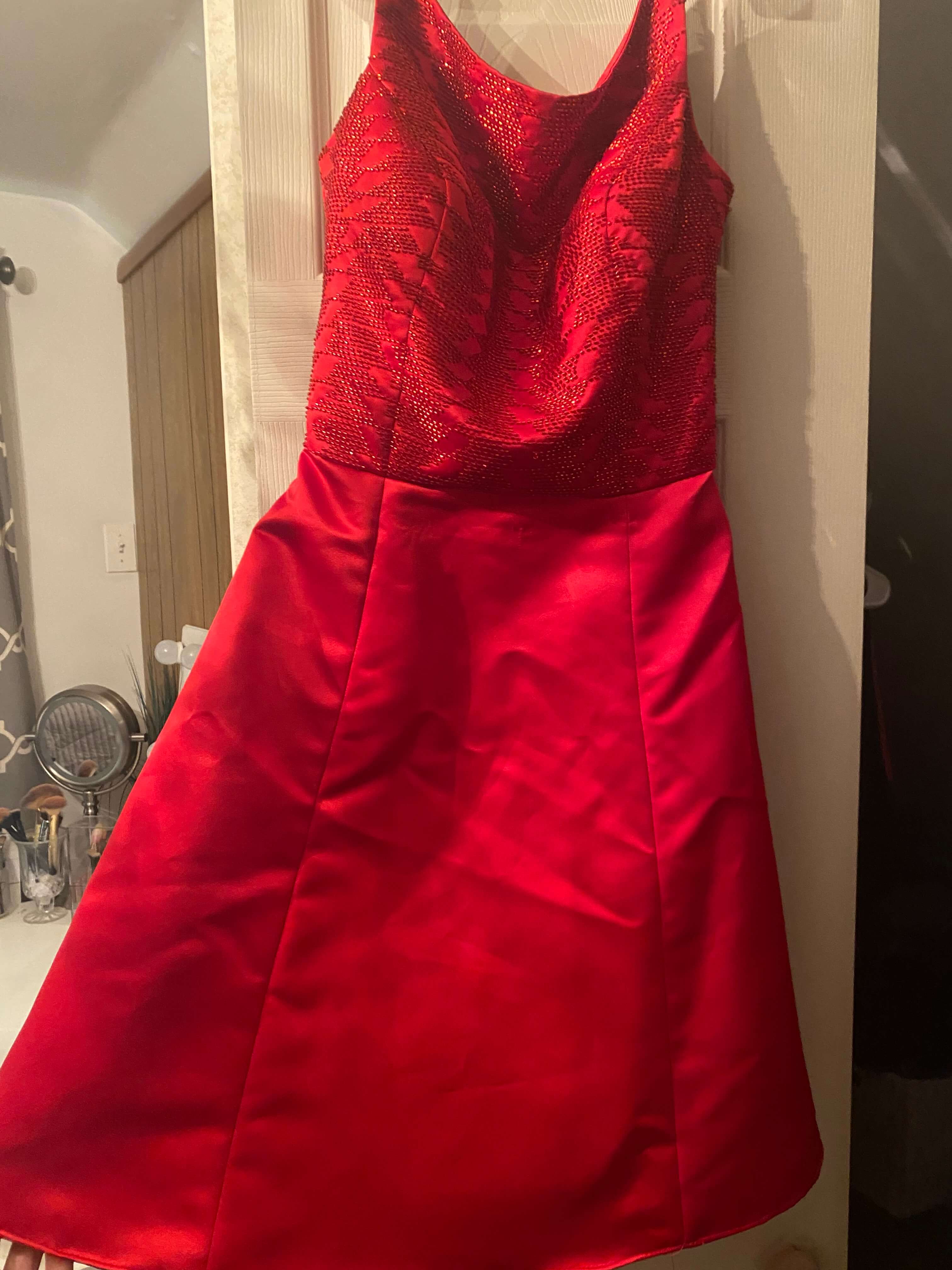 Size 2 Homecoming Red Cocktail Dress on Queenly