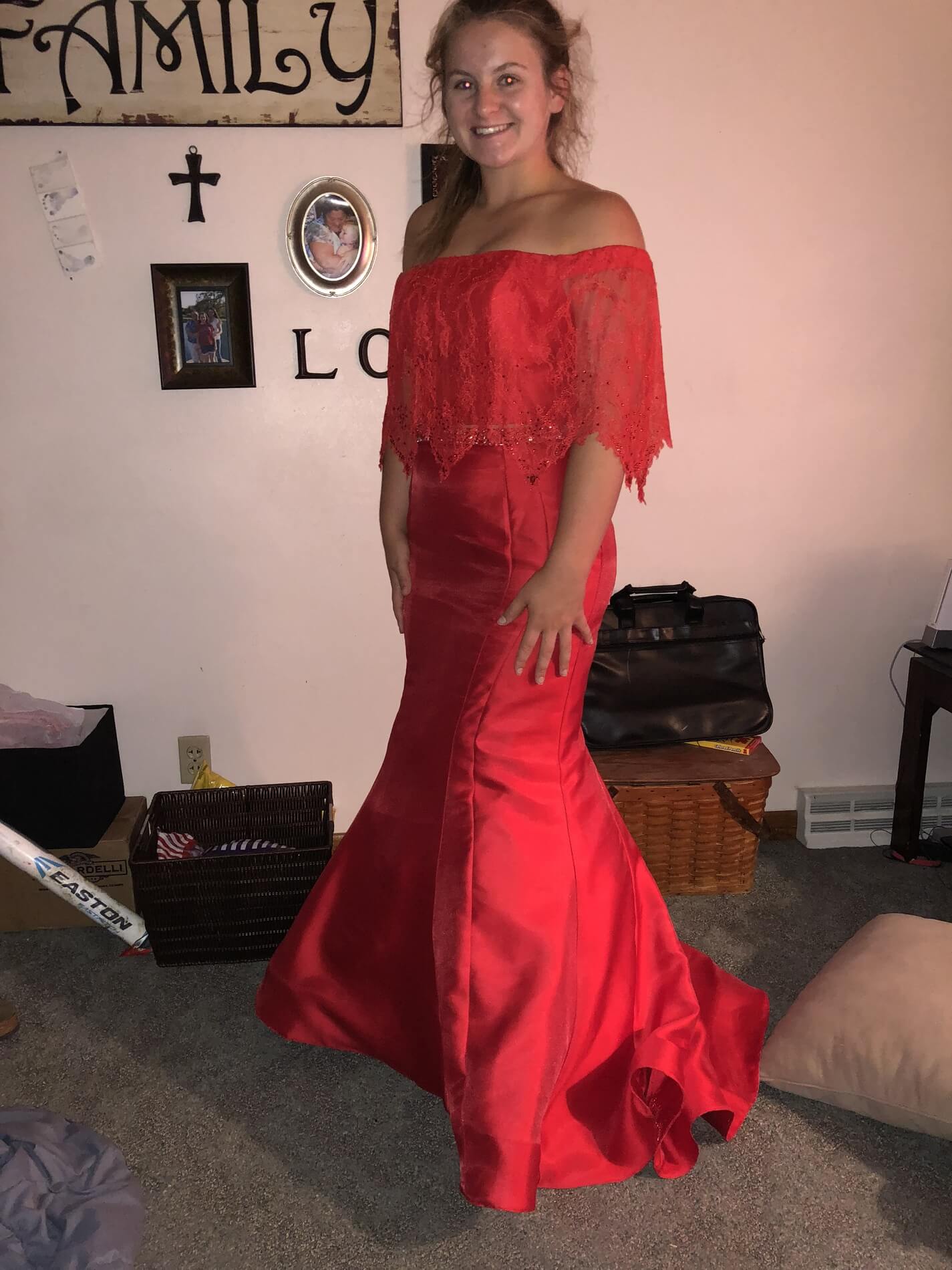 Alyce Paris Size 8 Red Mermaid Dress on Queenly