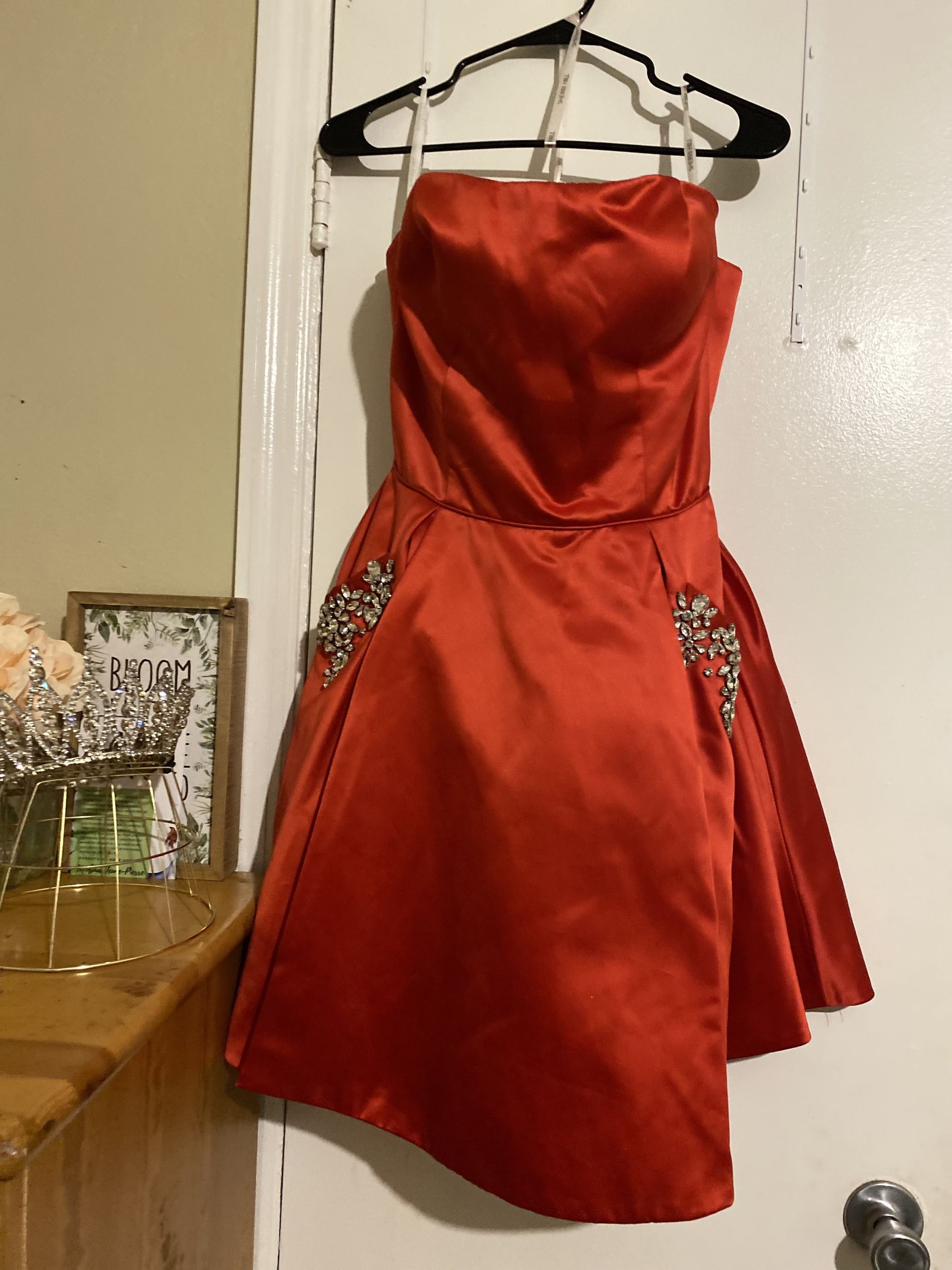 Sherri Hill Size 12 Homecoming Strapless Sequined Red A-line Dress on Queenly