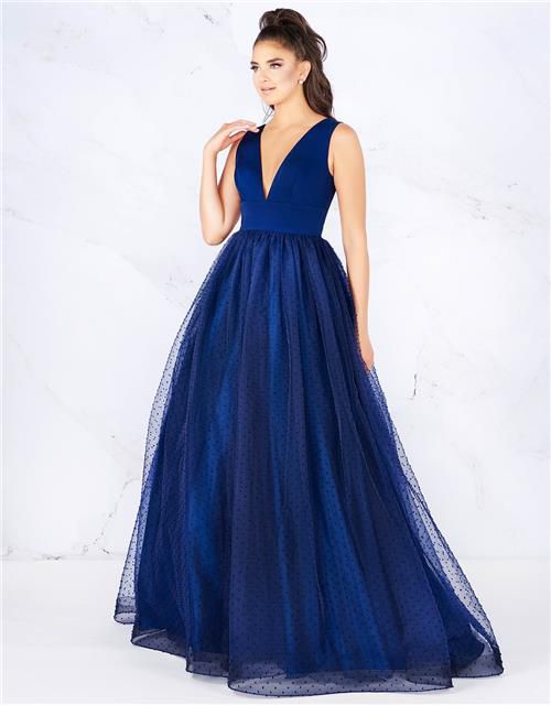 Style 66738 Mac Duggal Size 12 Prom Navy Blue Ball Gown on Queenly