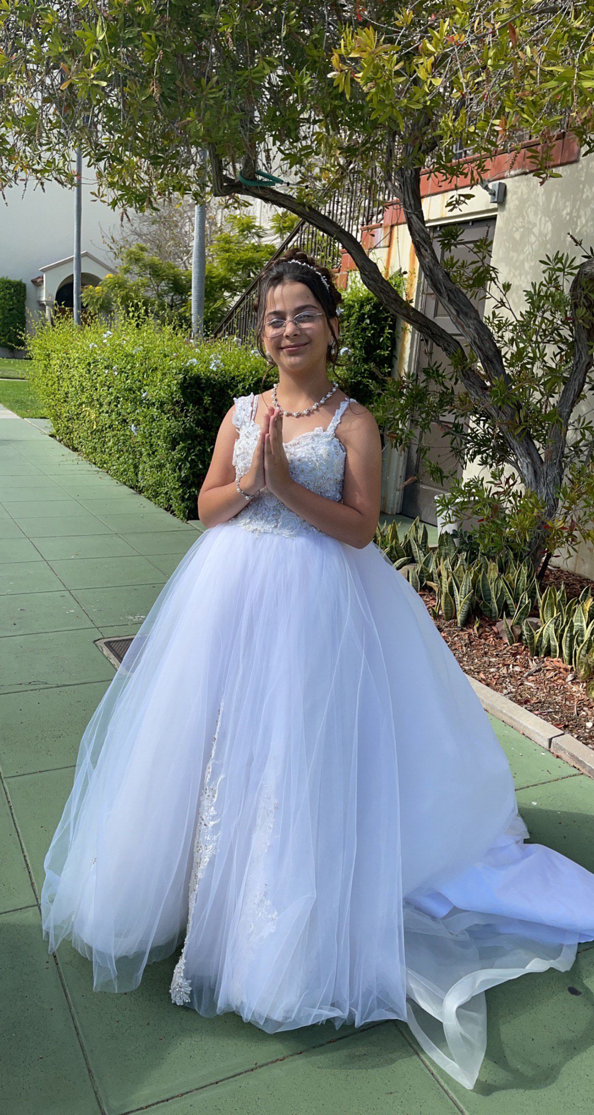 Size 12 White Ball Gown on Queenly