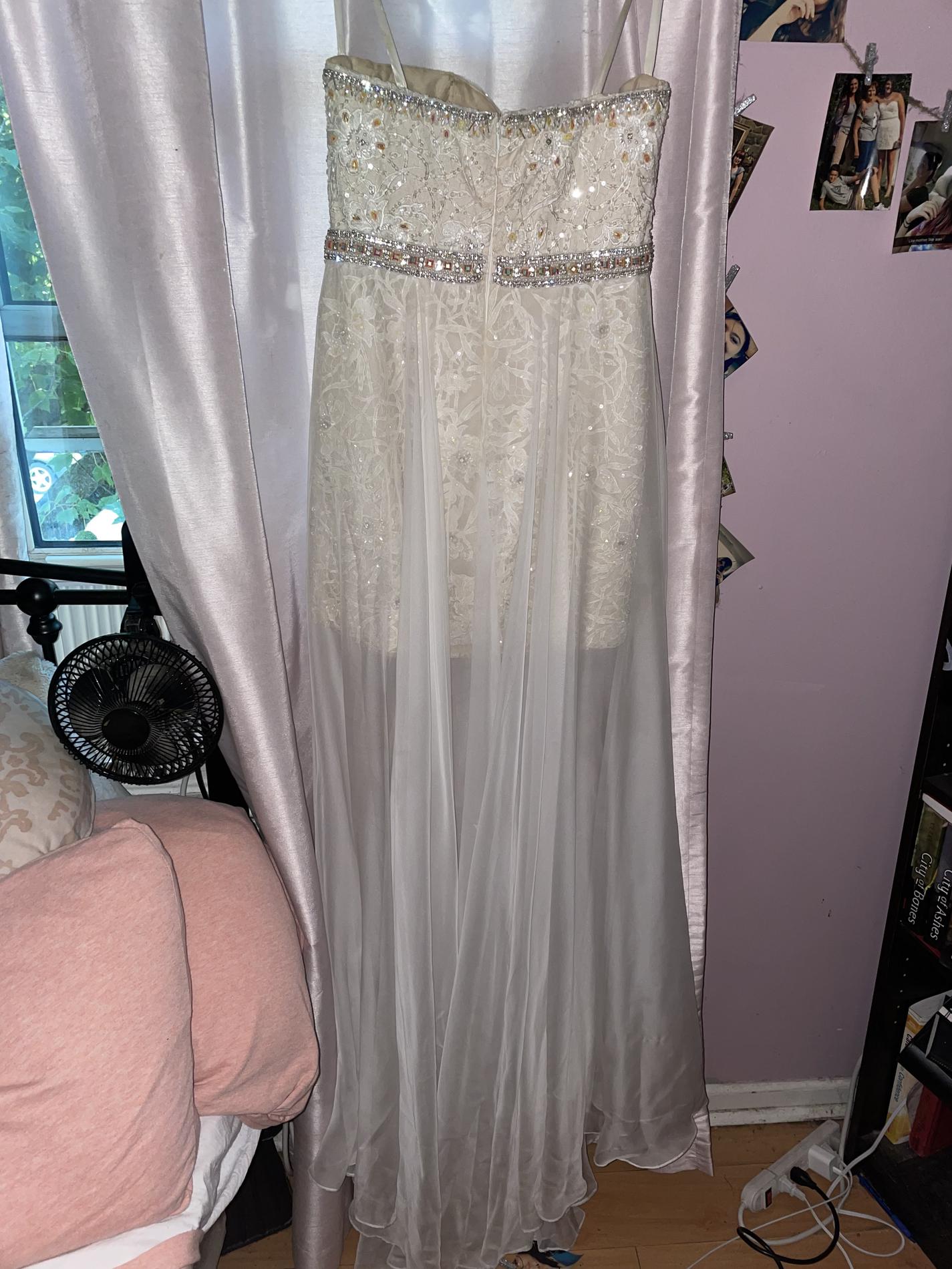 Size 12 Prom Strapless Lace White Dress With Train on Queenly