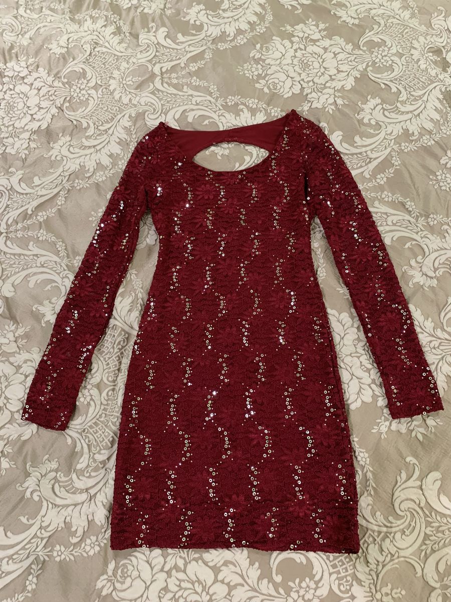 Size 2 Homecoming Lace Red Cocktail Dress on Queenly