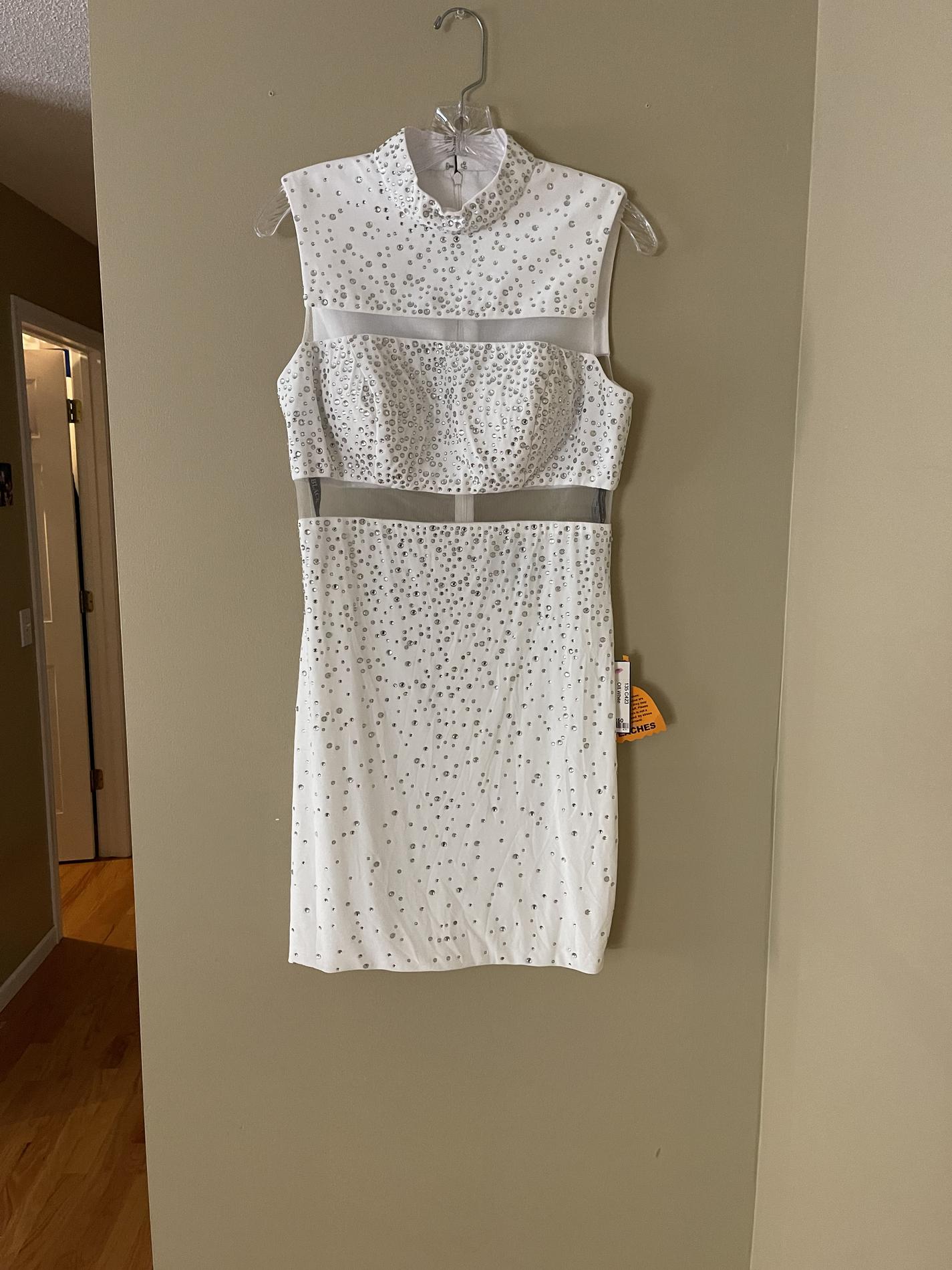 Size 10 Prom Sequined White Cocktail Dress on Queenly