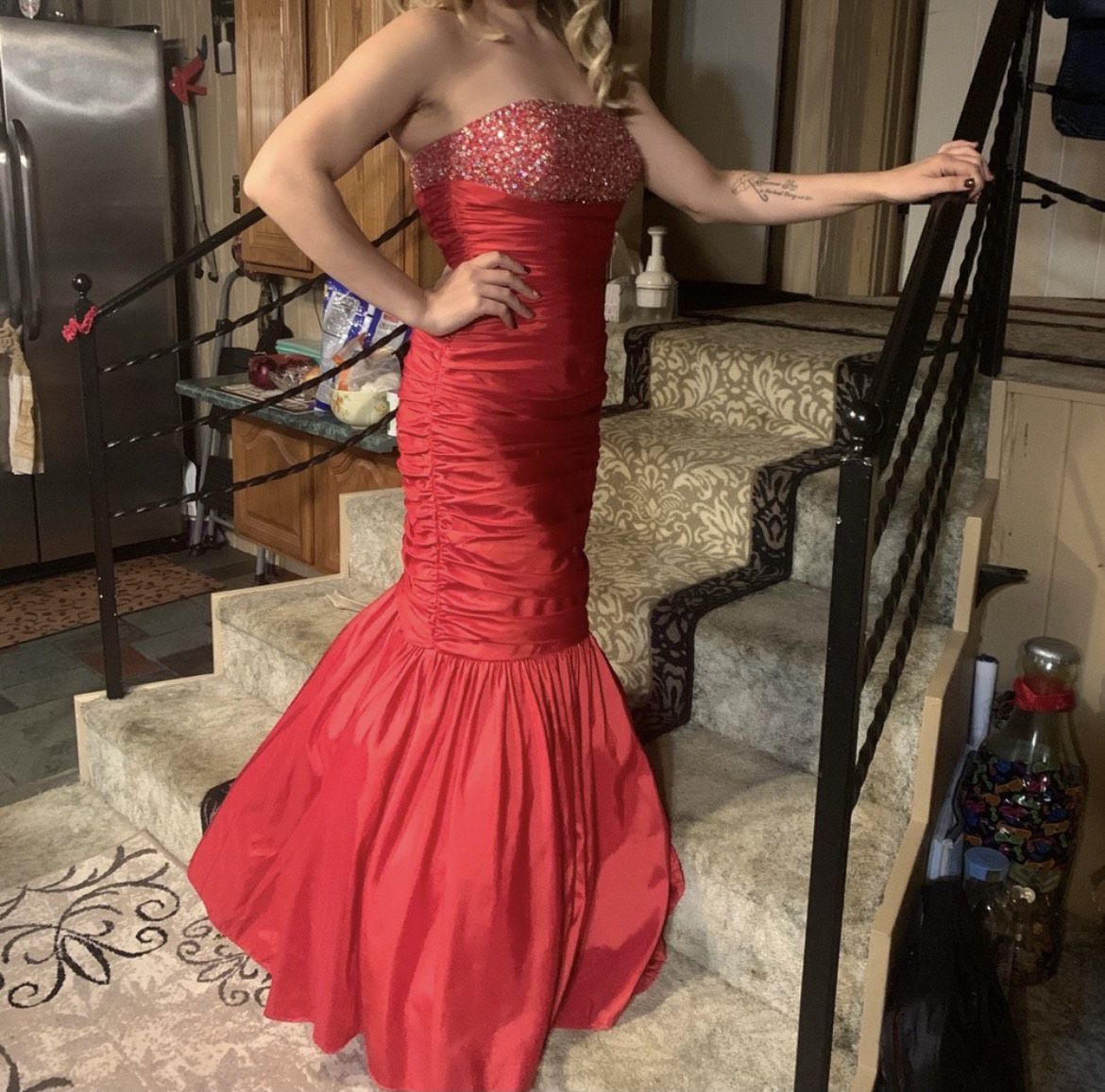 Size 4 Prom Strapless Red Mermaid Dress on Queenly
