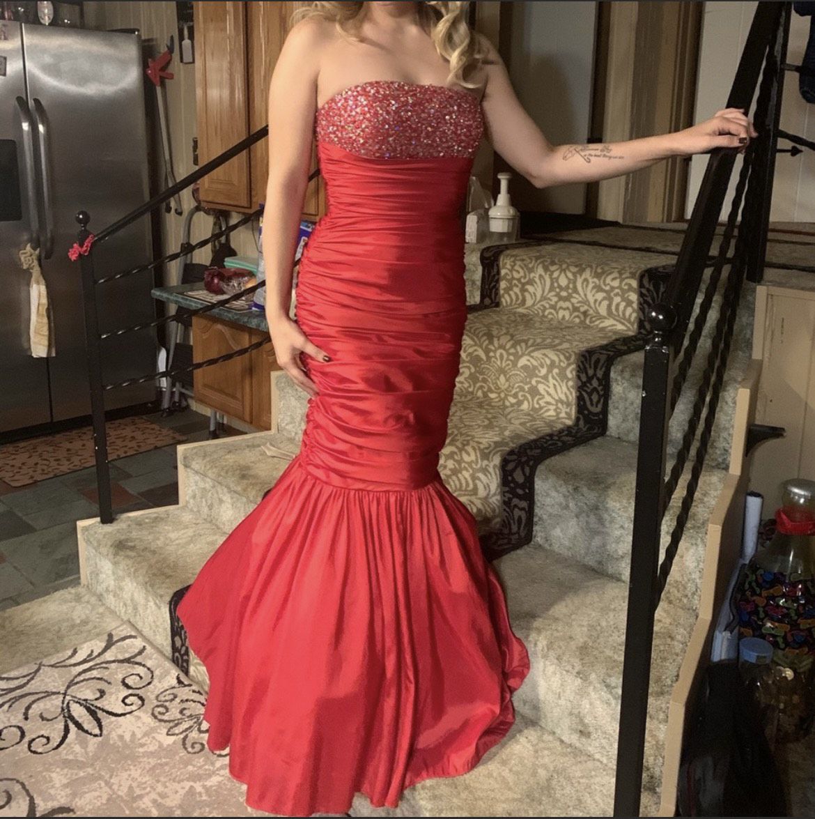 Size 4 Prom Strapless Red Mermaid Dress on Queenly