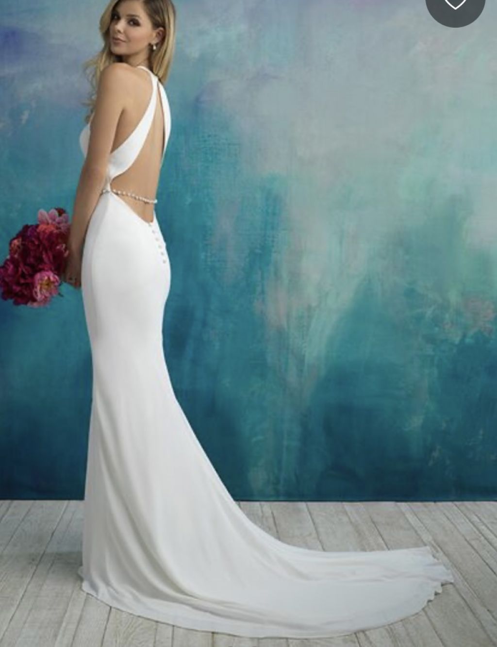 Style 9521 Allure Bridals Size 4 Wedding White Dress With Train on Queenly