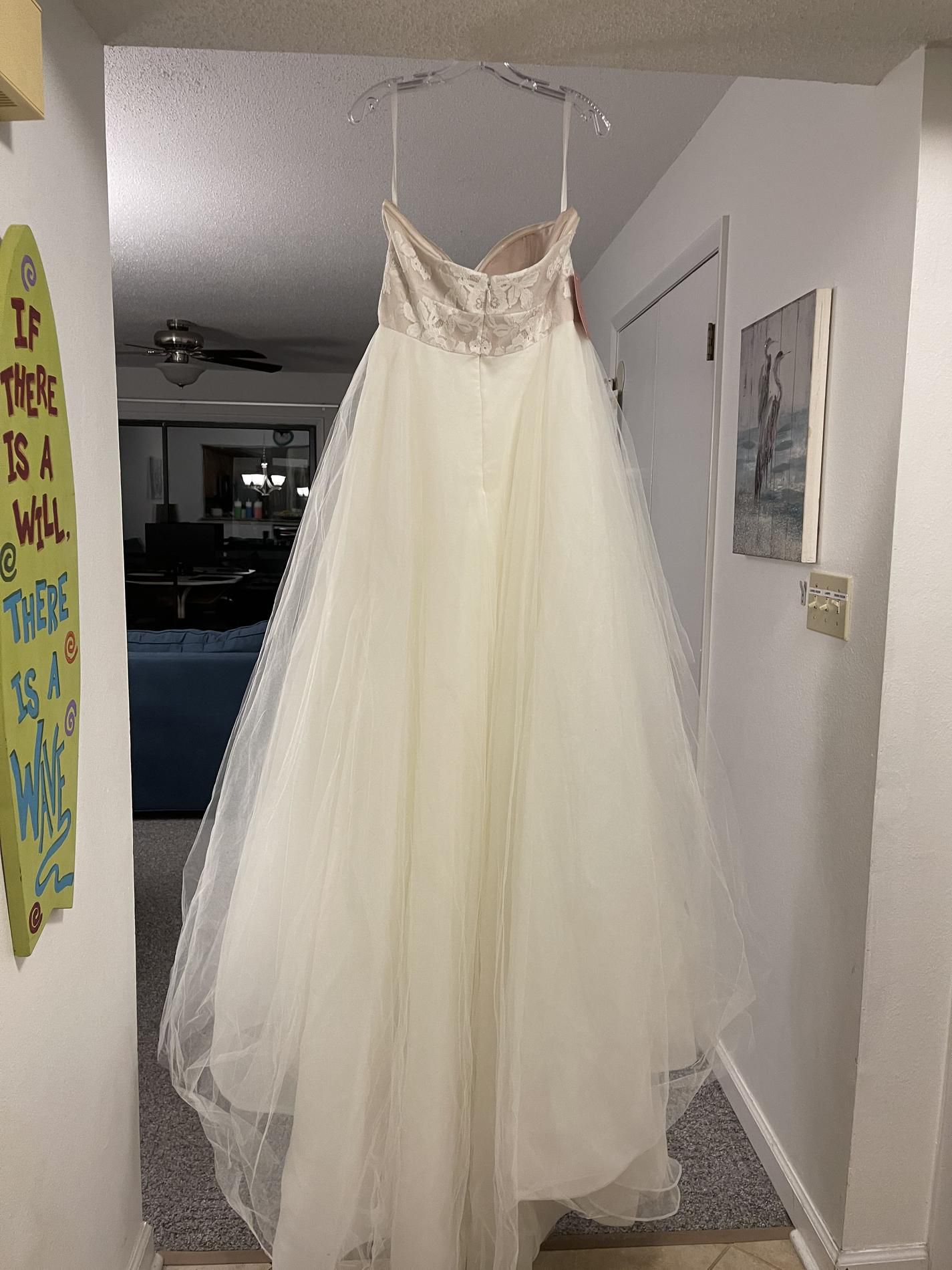 Hayley Paige Size 14 Wedding Nude Ball Gown on Queenly