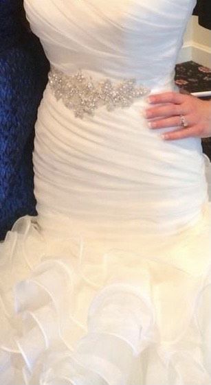 Size 2 Wedding Strapless White Mermaid Dress on Queenly