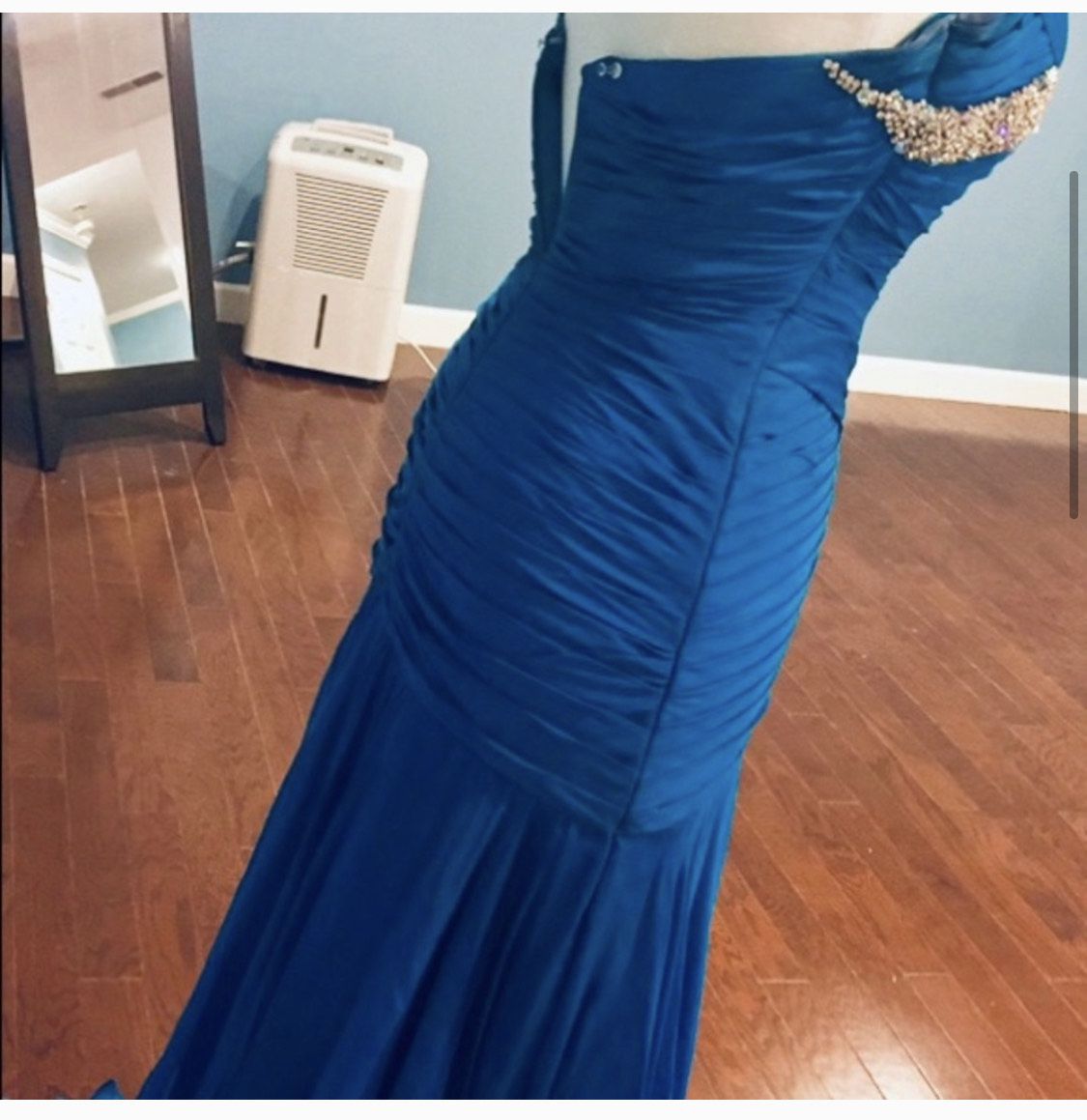 Sherri Hill Size 6 Pageant Plunge Satin Royal Blue Side Slit Dress on Queenly