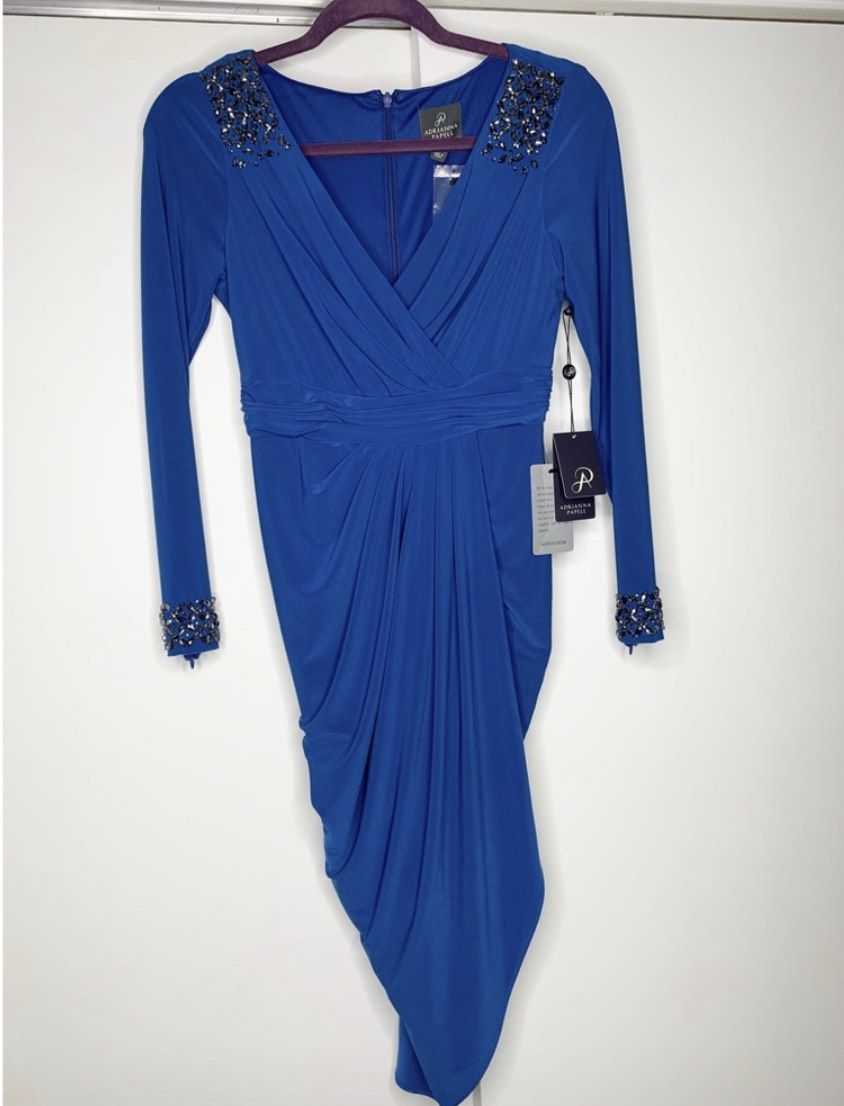 Adrianna Papell Size 4 Wedding Guest Sequined Royal Blue Cocktail Dress on Queenly