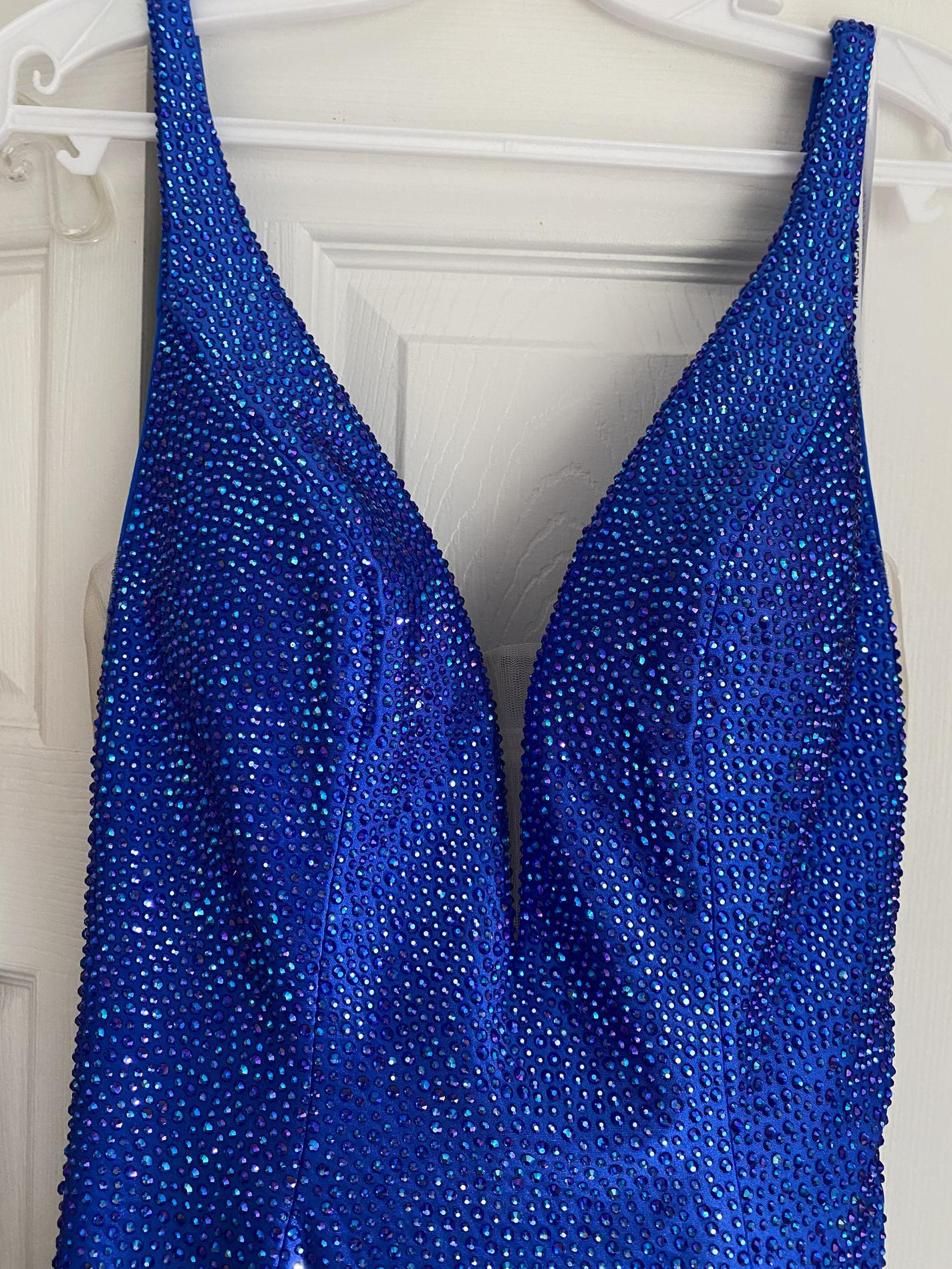Sherri Hill Size 4 Prom Plunge Sequined Royal Blue Mermaid Dress on Queenly