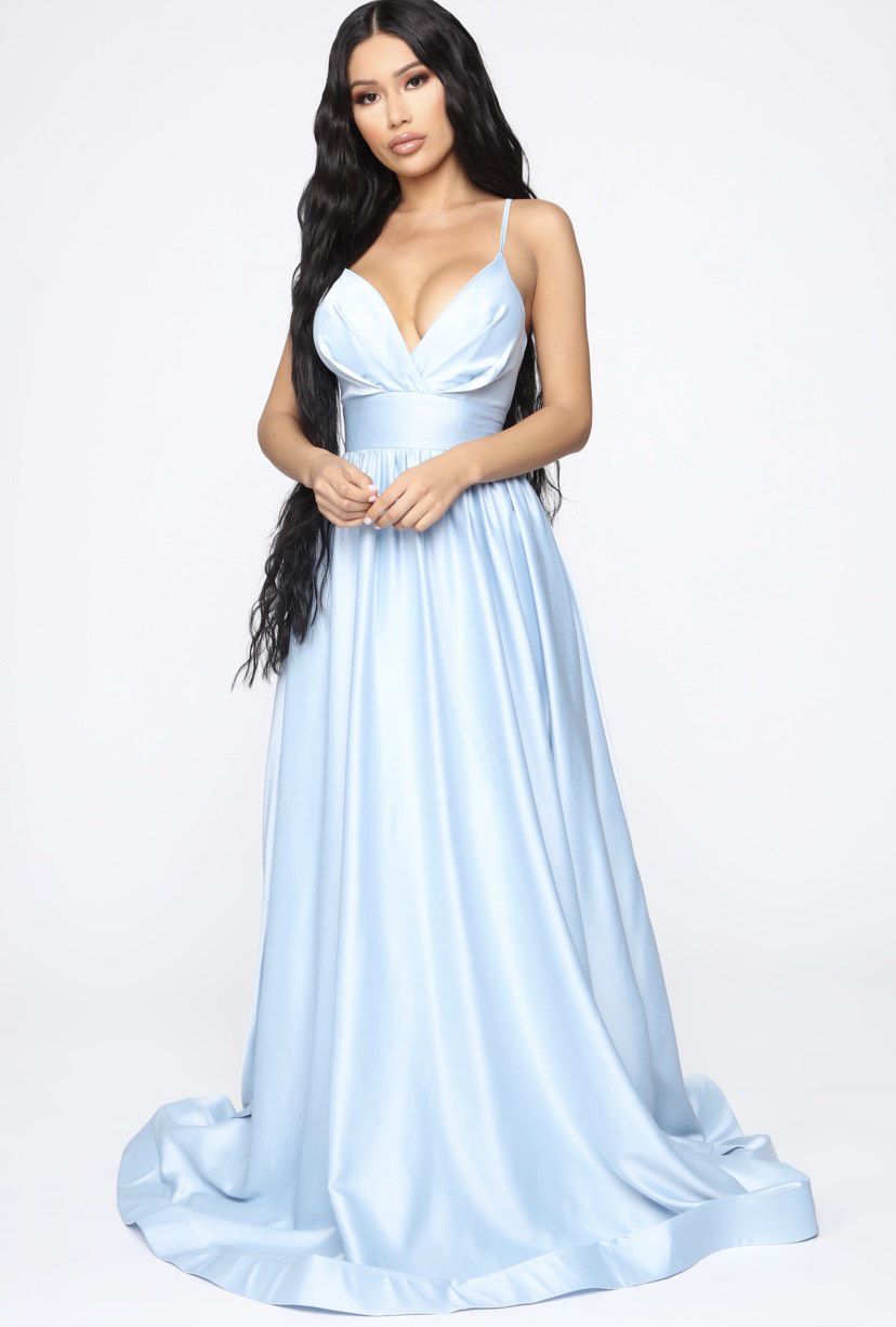 Fashion Nova Size 2 Prom Satin Light Blue Ball Gown on Queenly