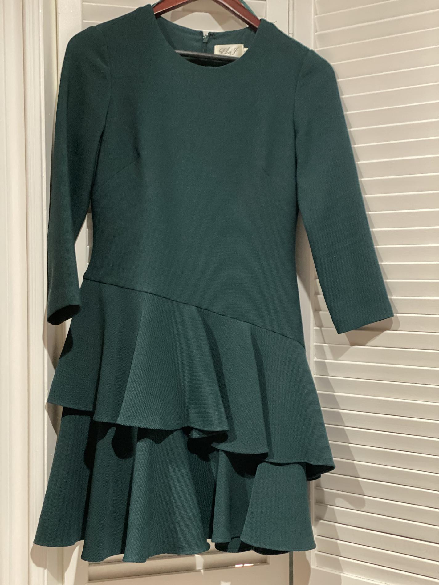 Eliza J Size 4 Wedding Guest Long Sleeve Green Cocktail Dress on Queenly
