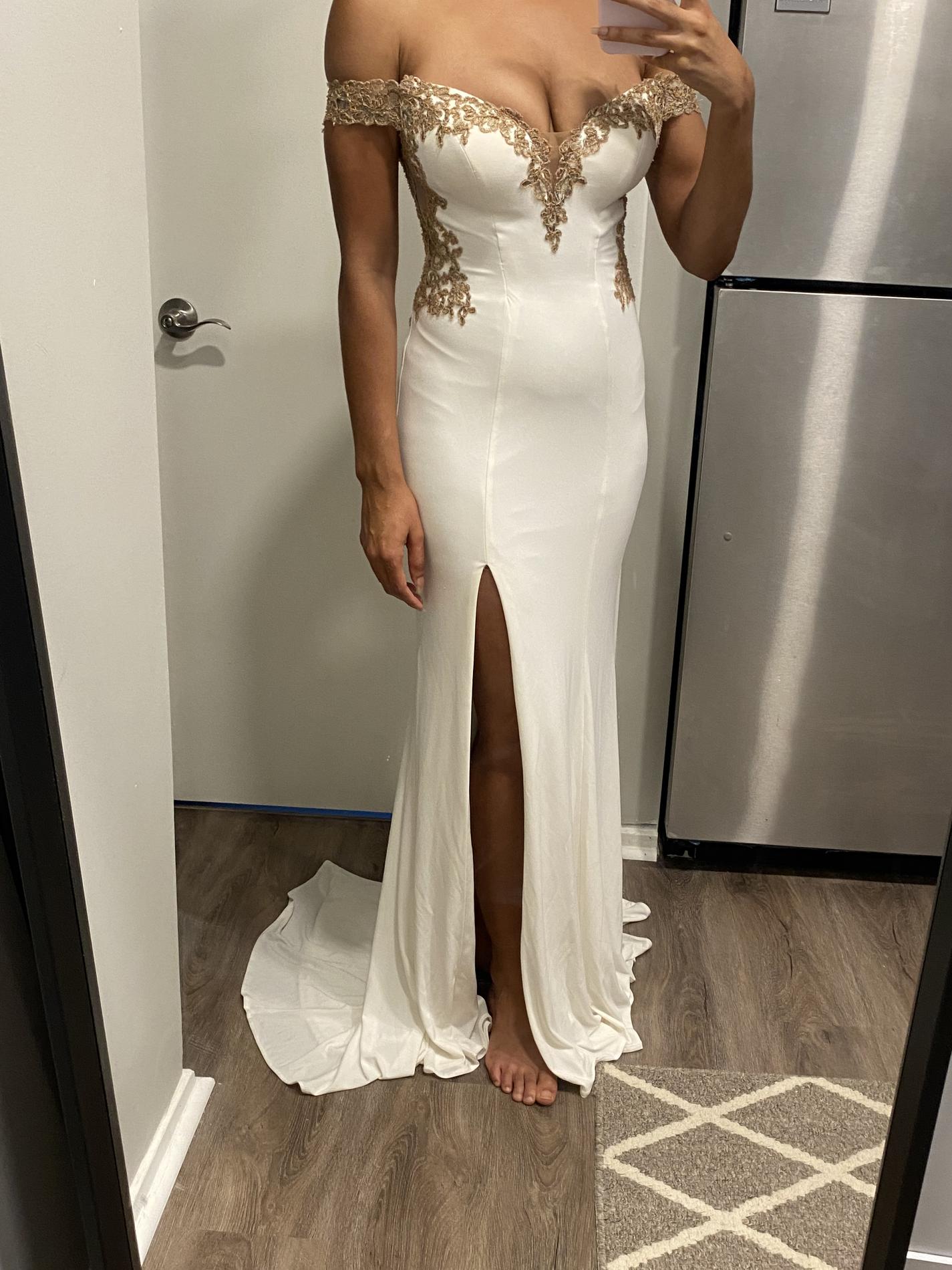 Faviana Size 2 Prom Off The Shoulder White Side Slit Dress on Queenly